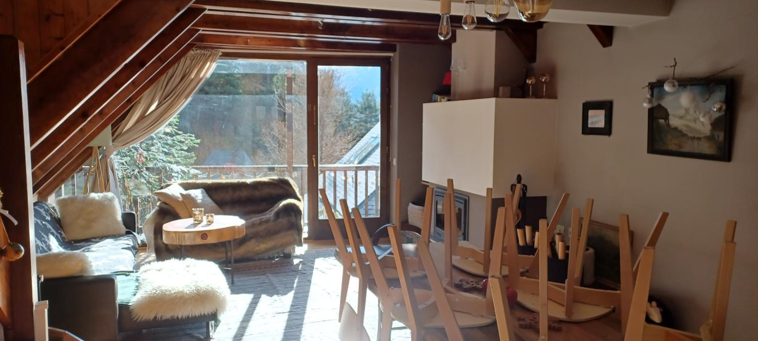 Four-Bedroom House photo 2