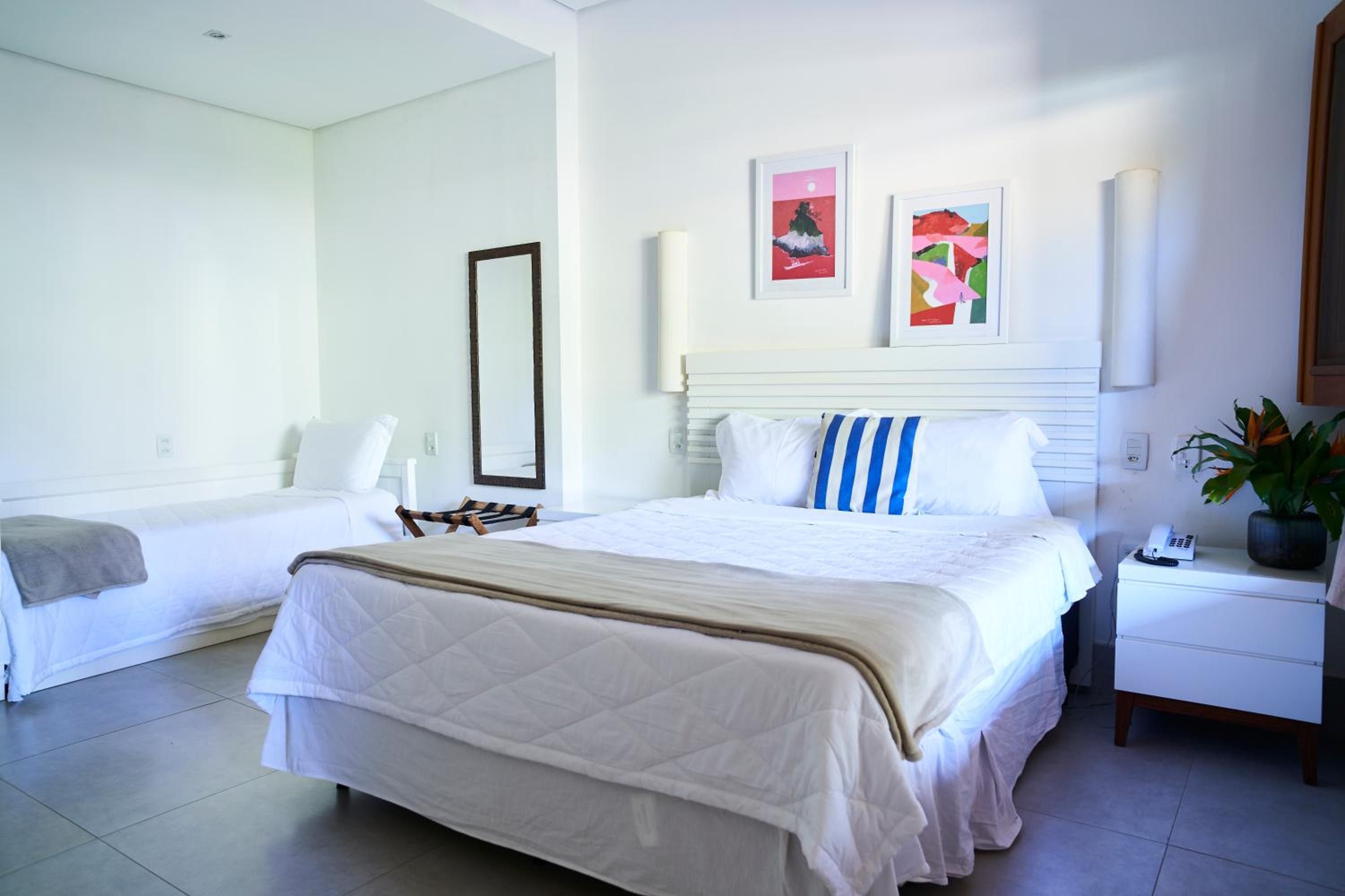 Deluxe Suite photo 2