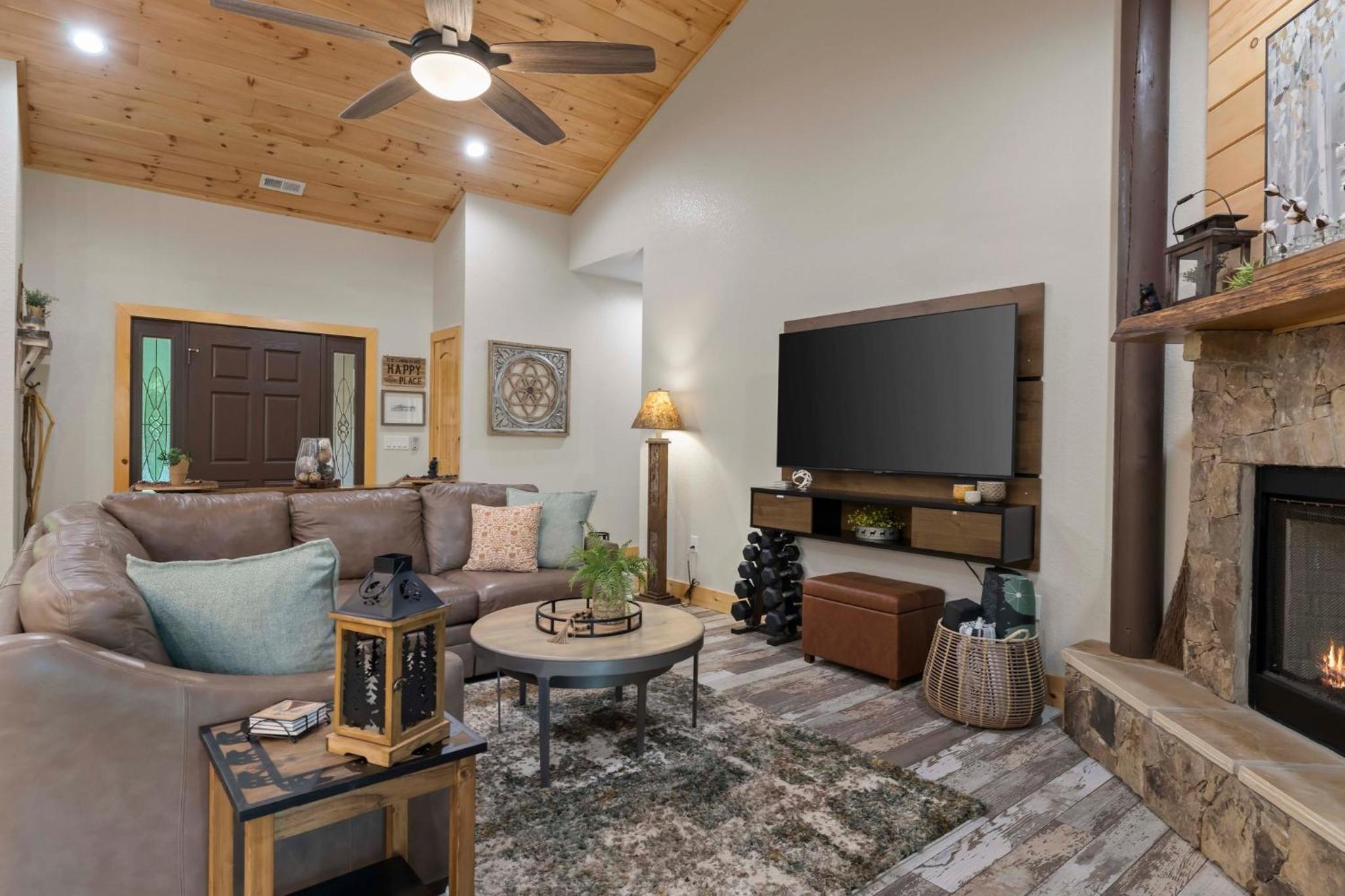 Three-Bedroom House photo 1