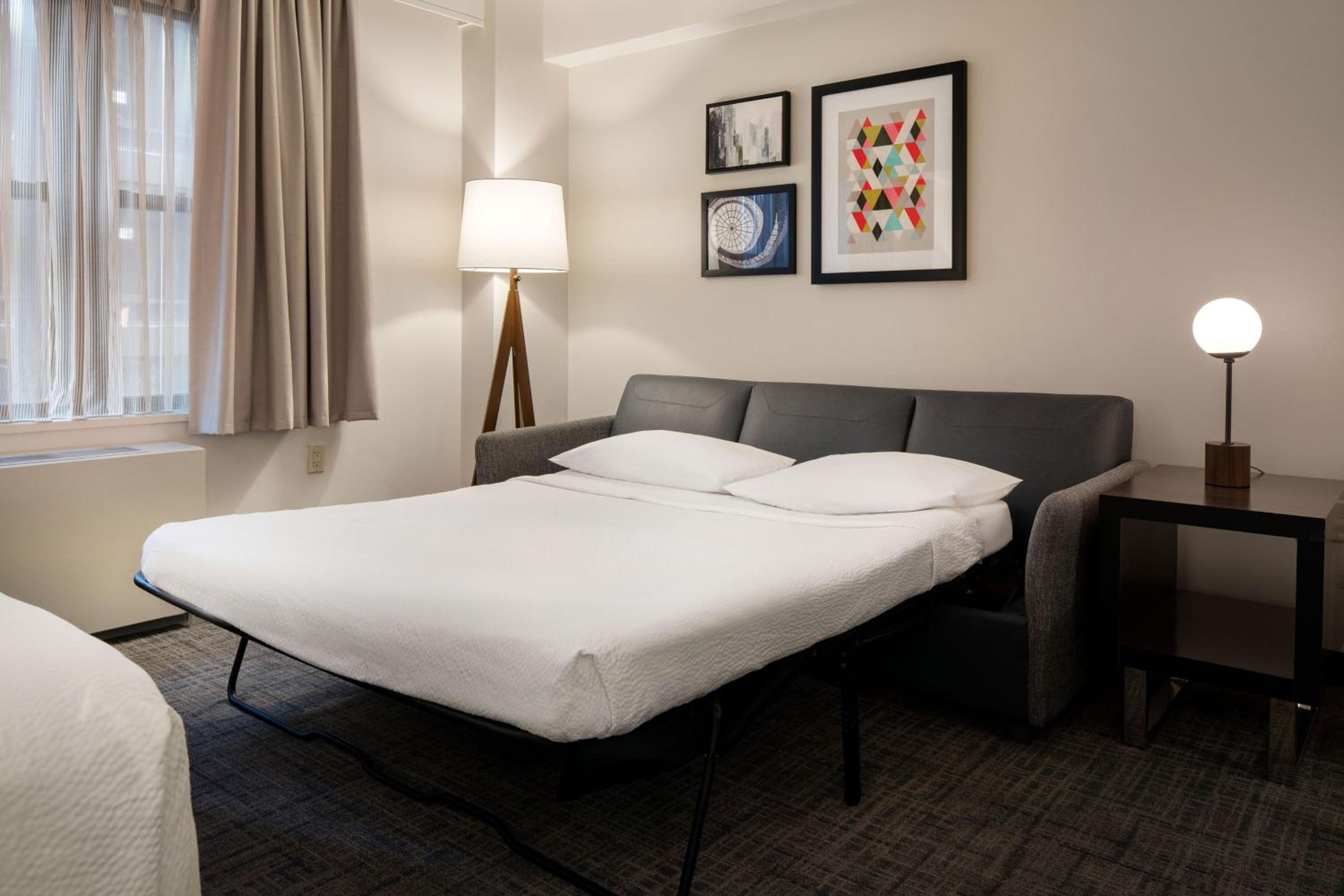 King Studio with Sofa Bed
