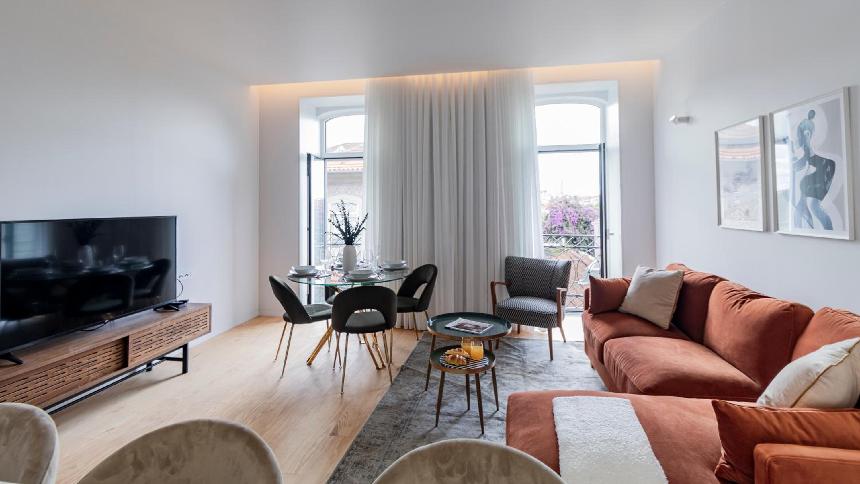 One-Bedroom Apartment - Photo 18