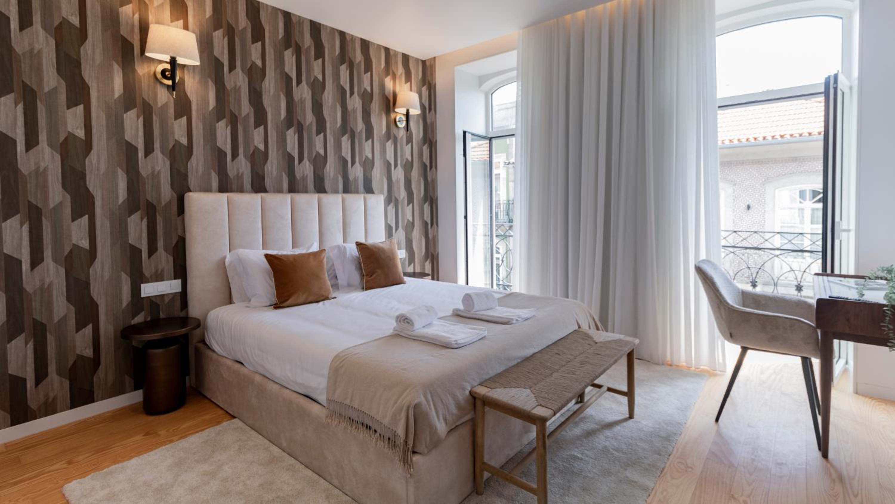 One-Bedroom Apartment - Photo 11