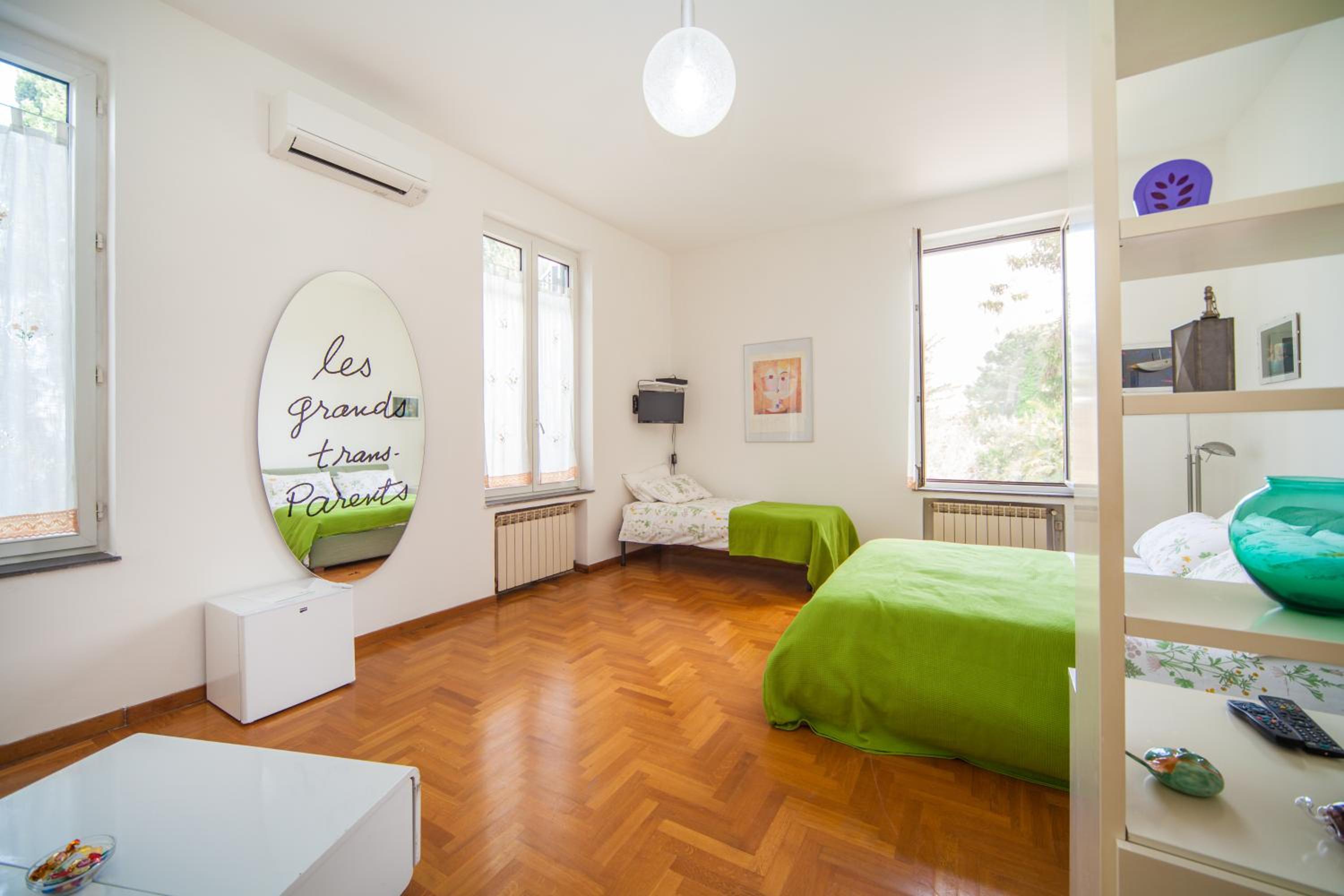 Triple Room with Private Bathroom