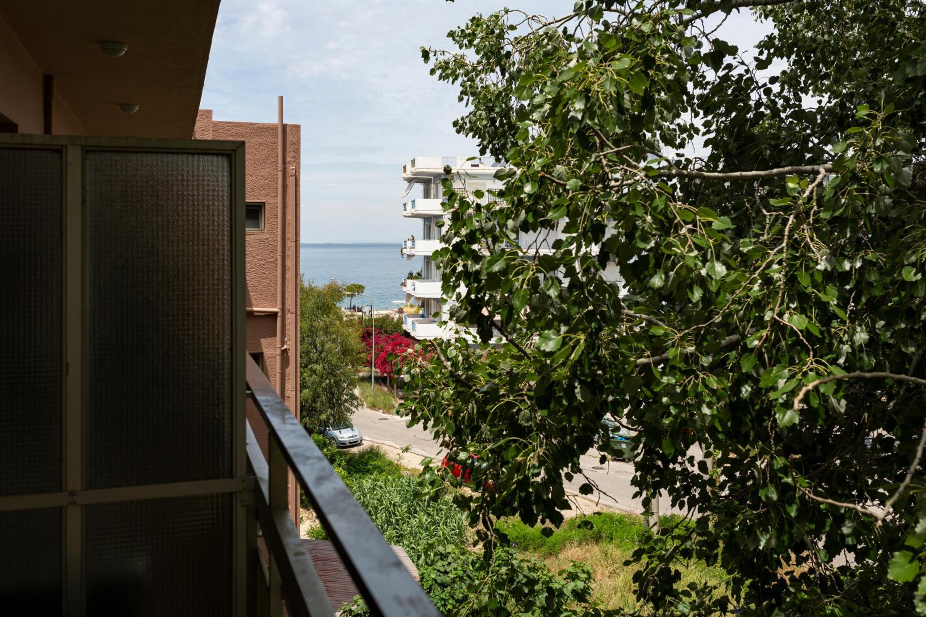 Comfort Triple Room with Side Sea View photo 2