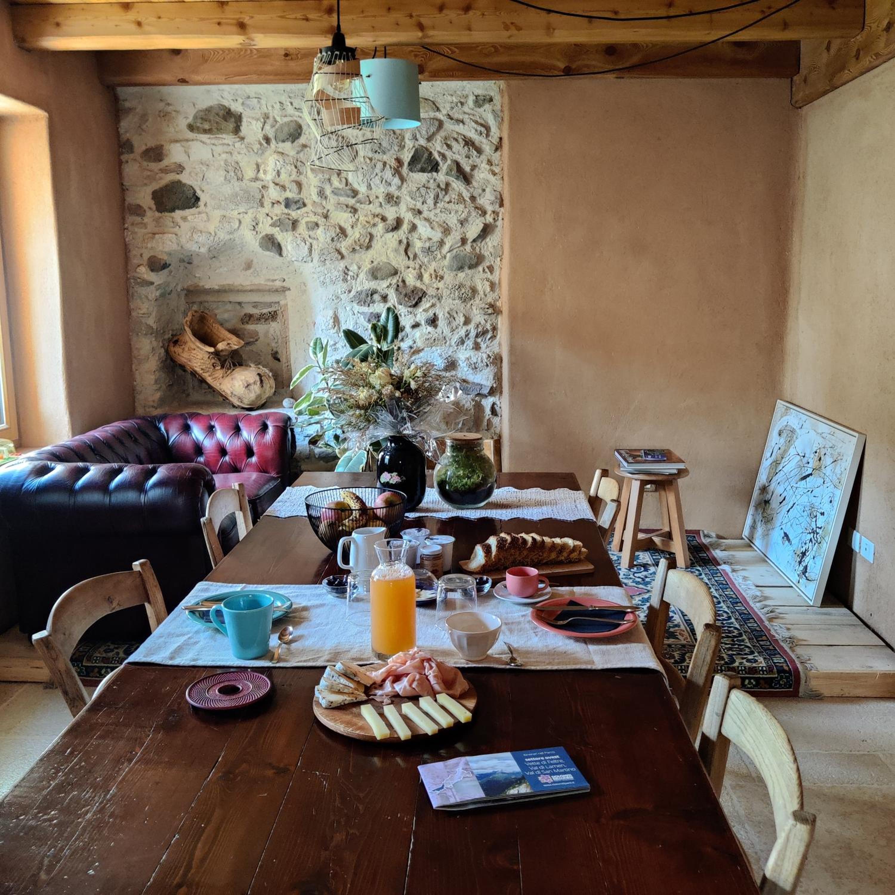 Deluxe Family Suite photo 3