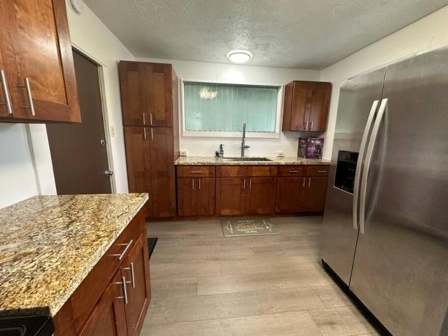 Two-Bedroom House photo 3