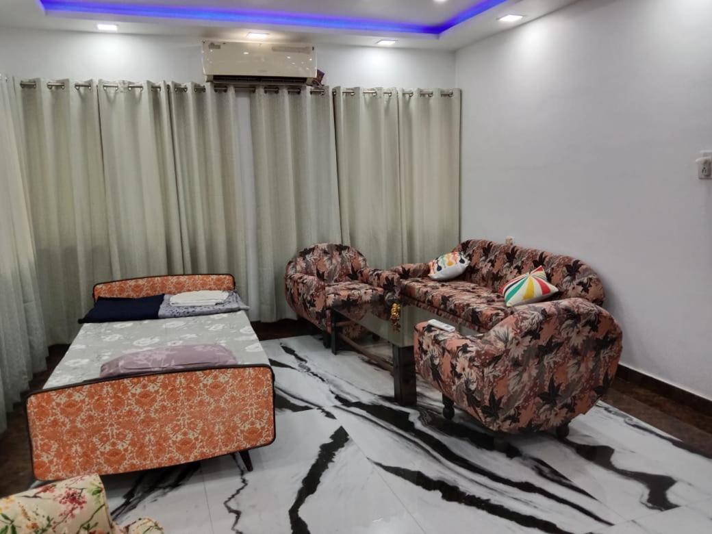 Family Room with Terrace photo 1