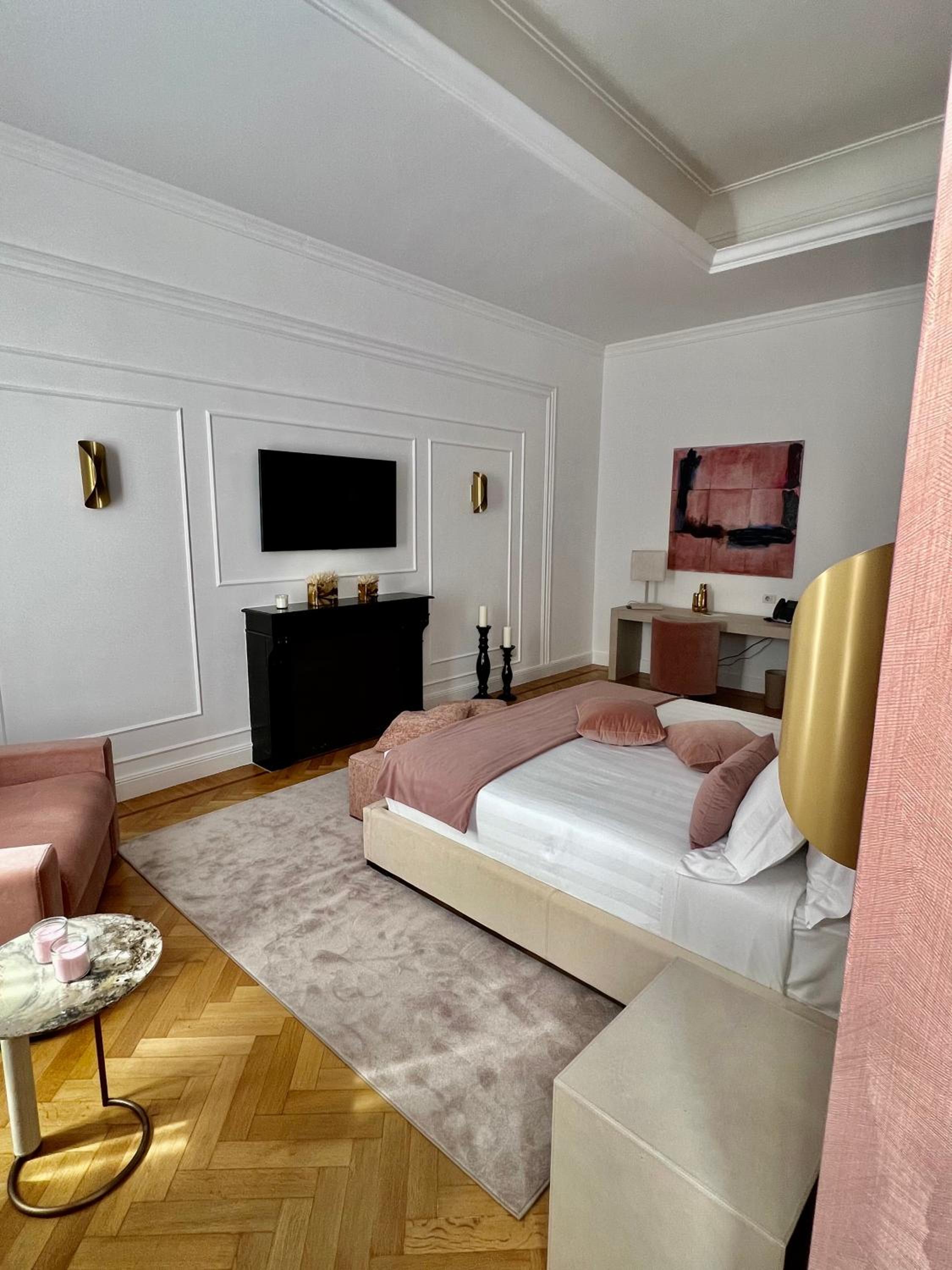 Junior Suite thumbnail 6