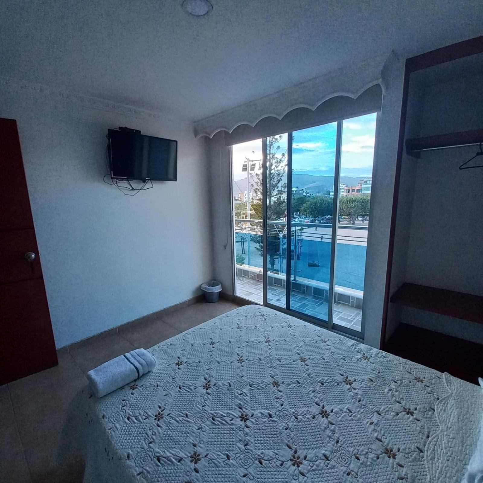 Budget Double Room photo 1