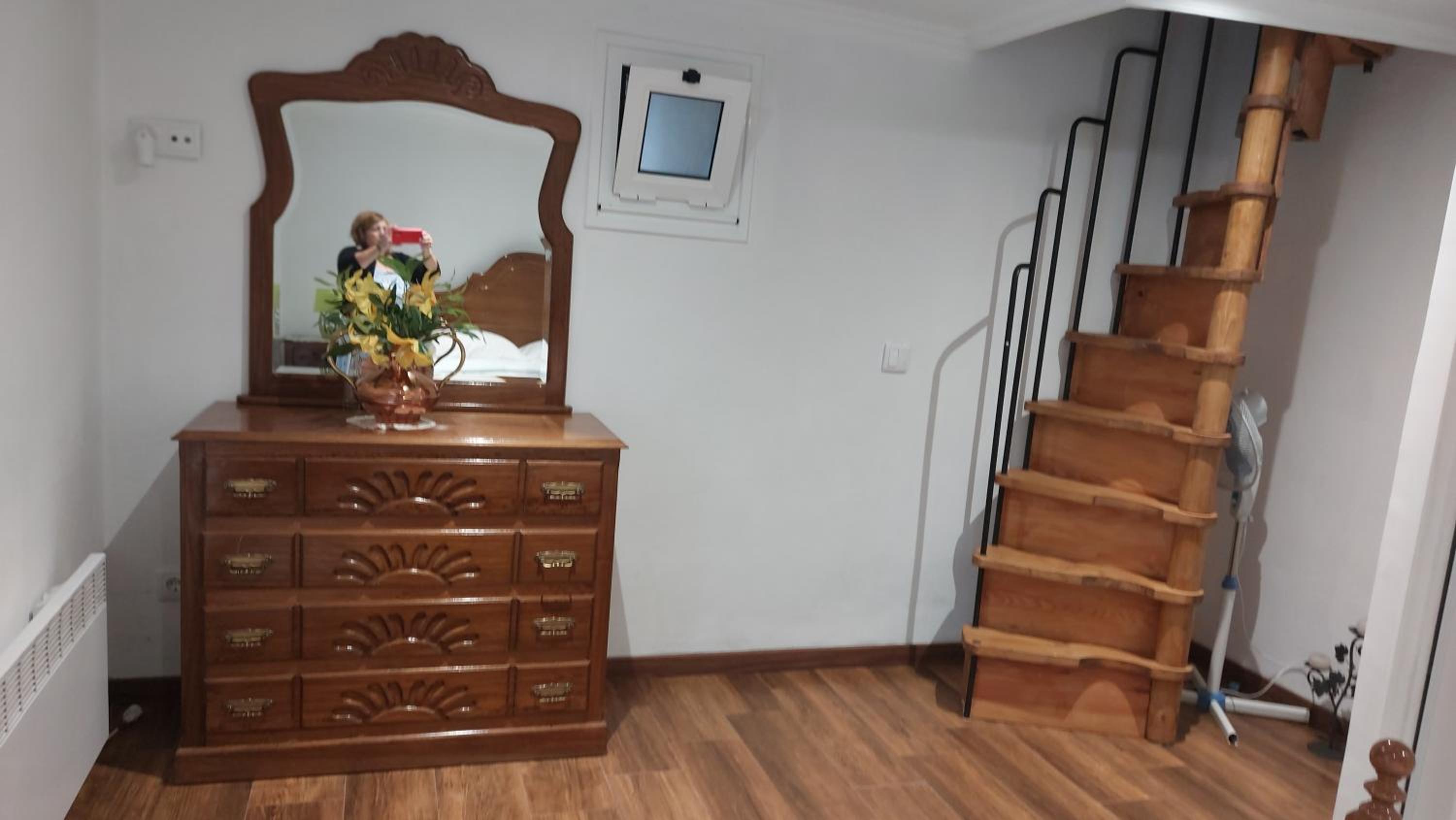 Two-Bedroom House photo 2