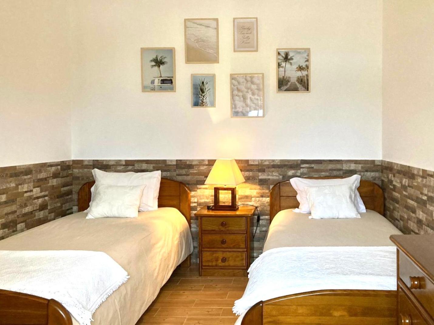 Double or Twin Room with Sea View