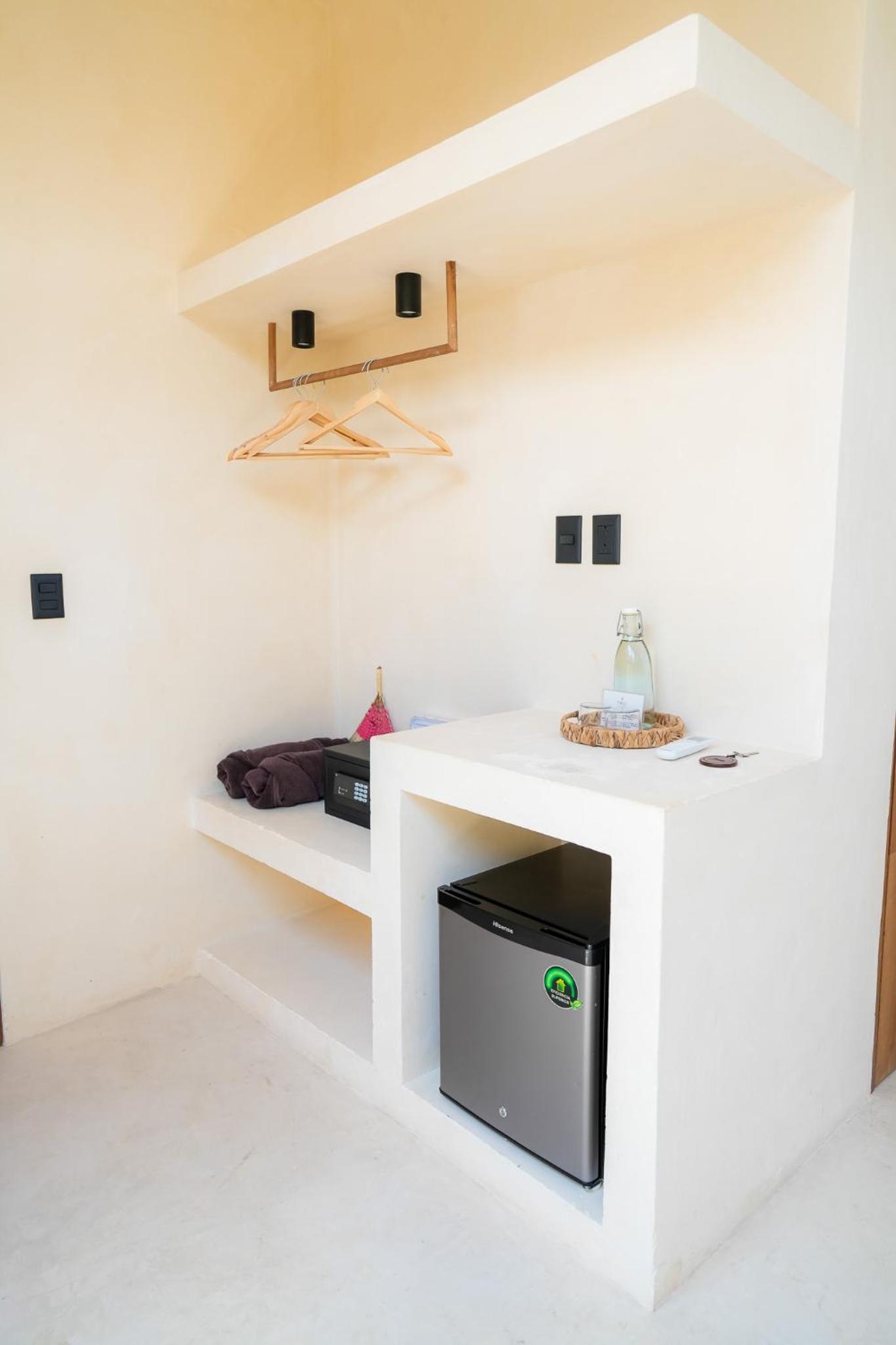 Queen Suite photo 2