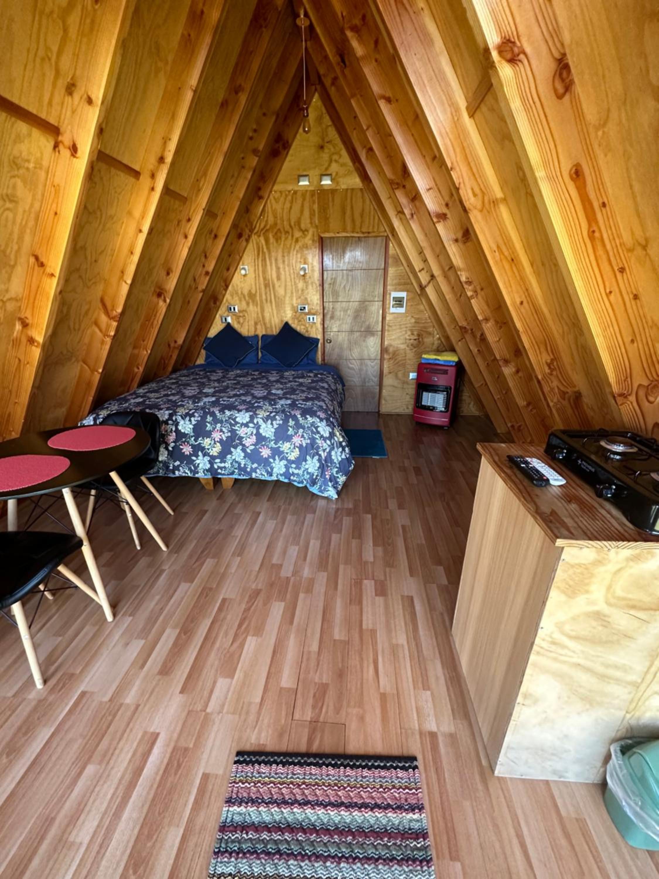 Deluxe Double Room with Shower photo 3