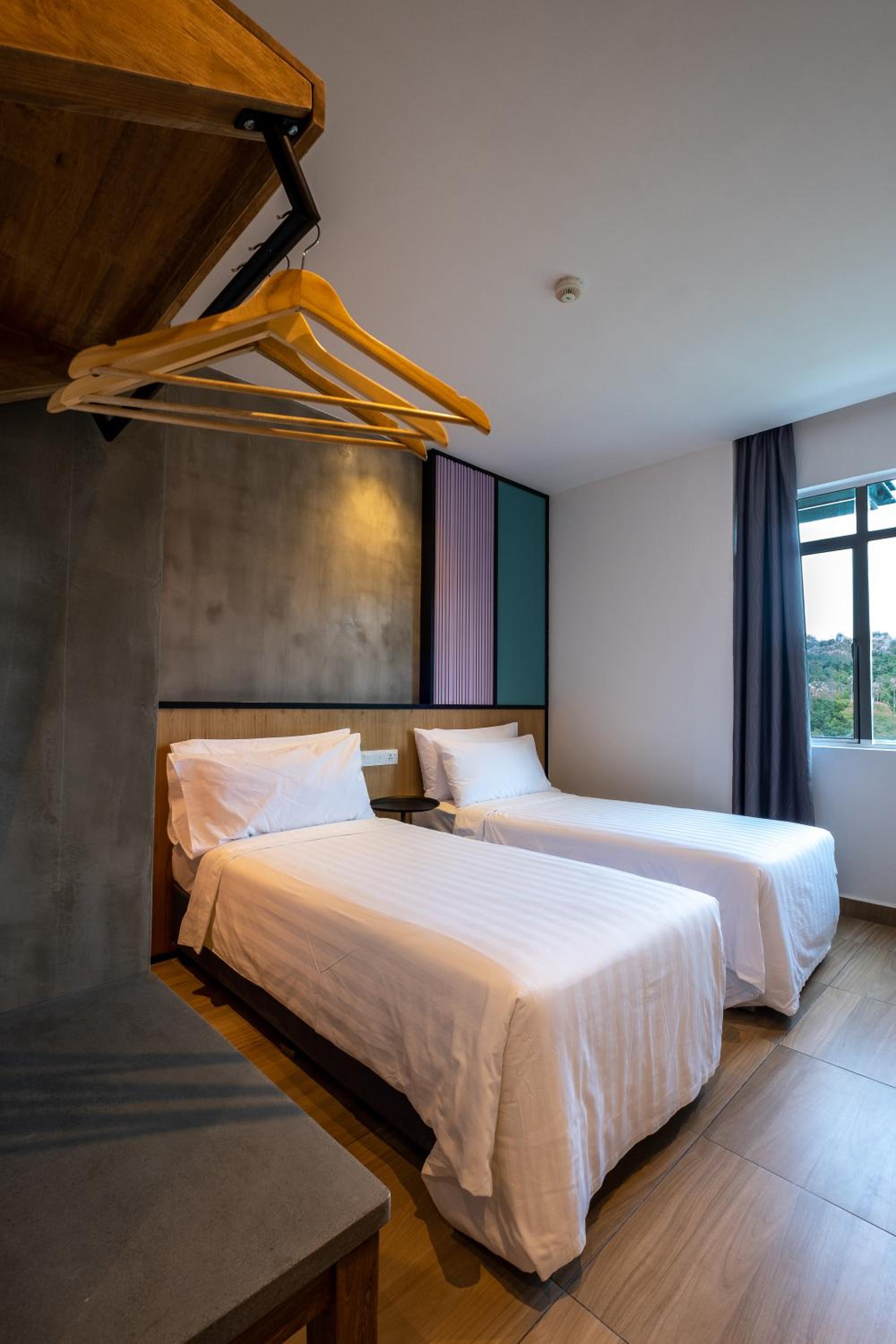 Superior Twin Room - Photo 3