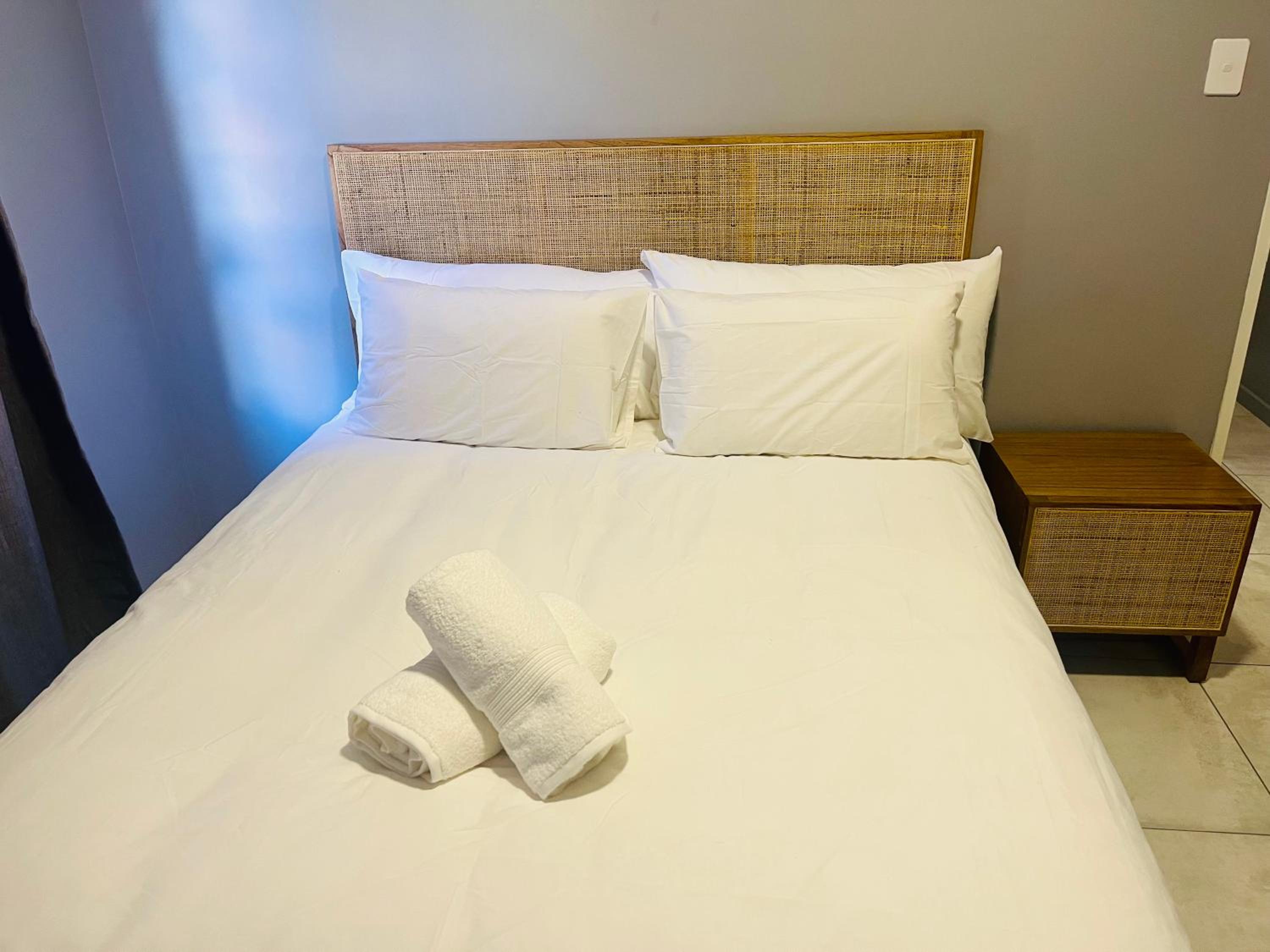 Double Room With Private Bathroom photo 3