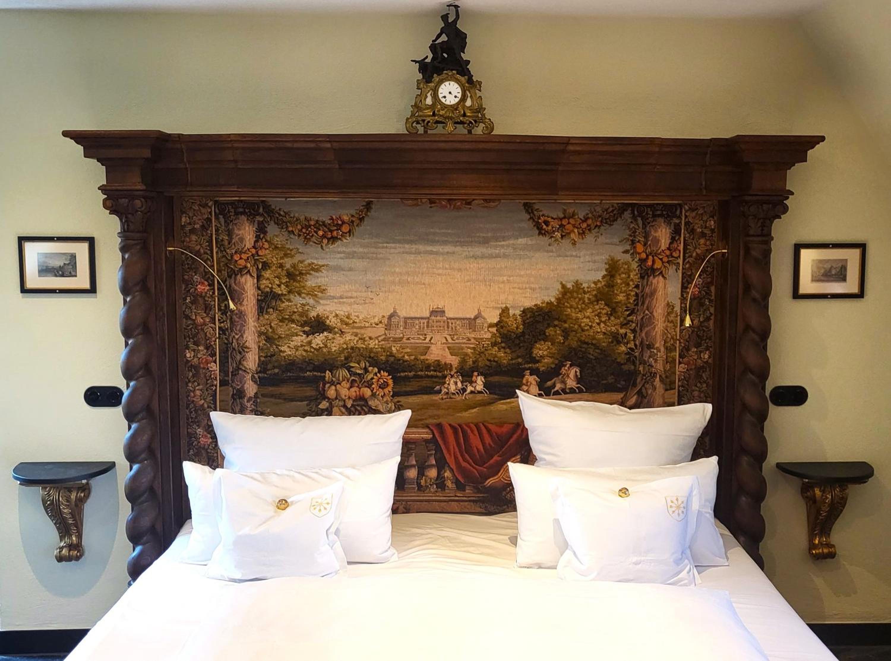 Deluxe Junior Suite - Photo 4