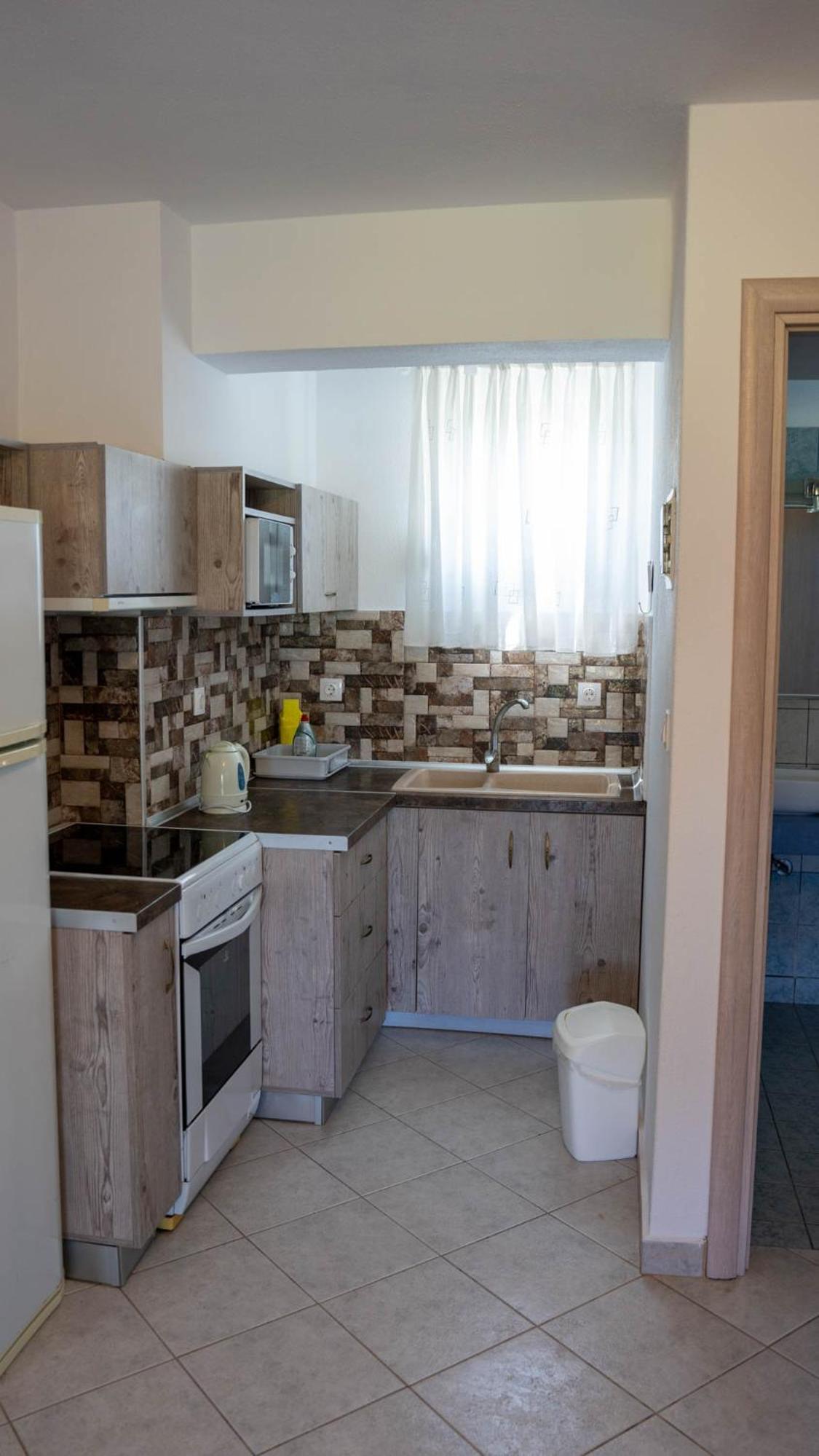 Two-Bedroom Apartment (4 Adults) - Photo 16