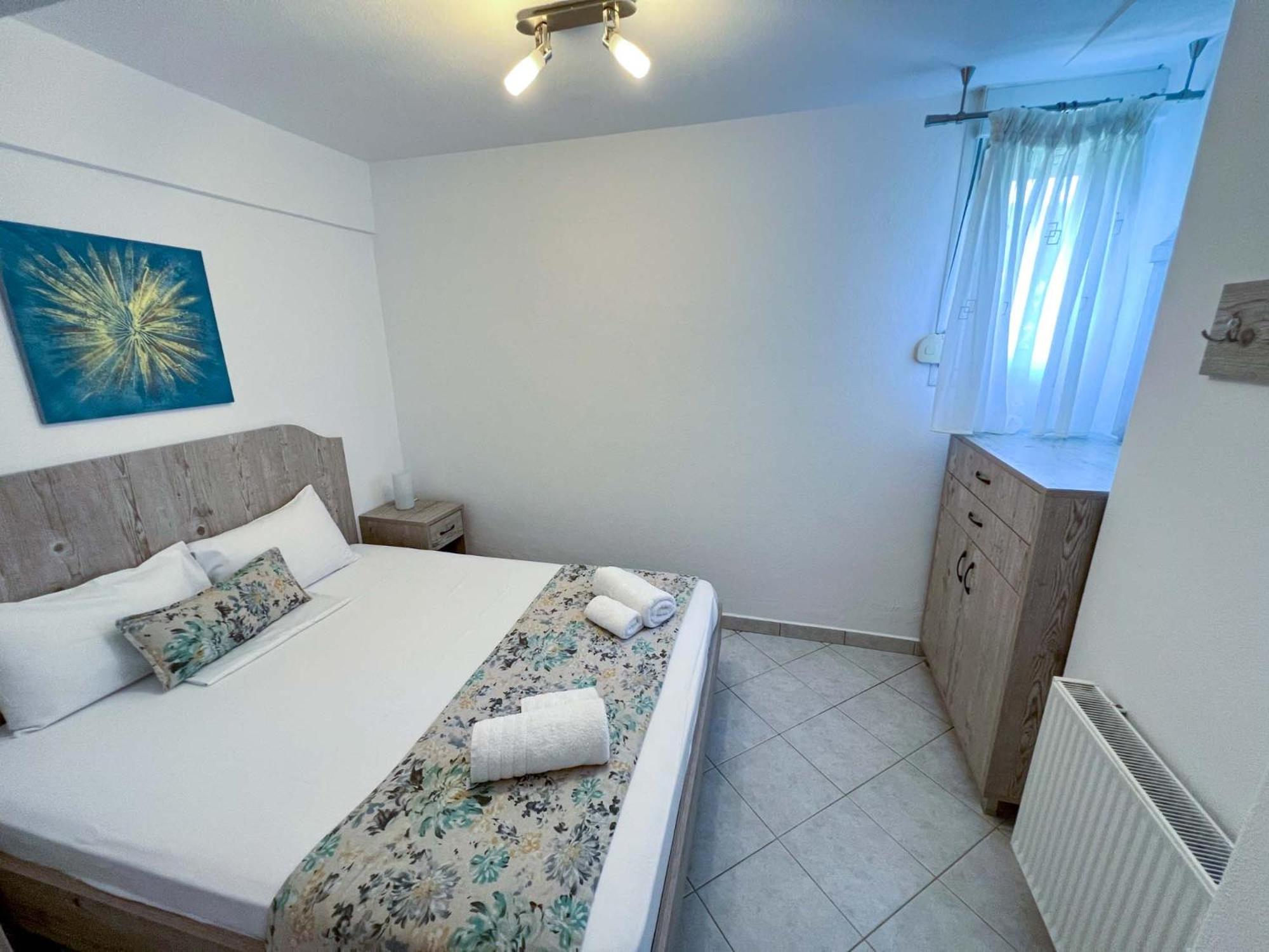 Two-Bedroom Apartment (4 Adults) - Photo 21