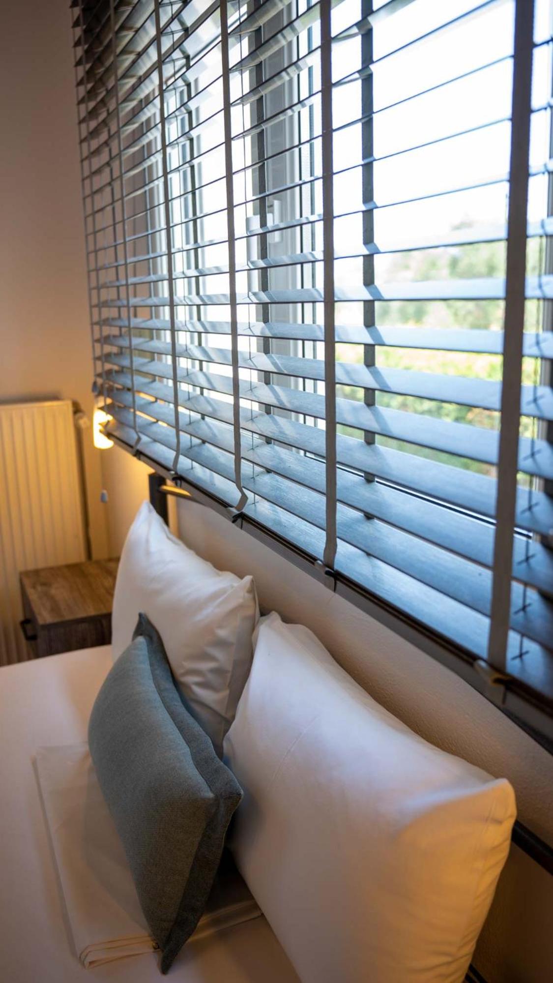 Deluxe Triple Room - Photo 11