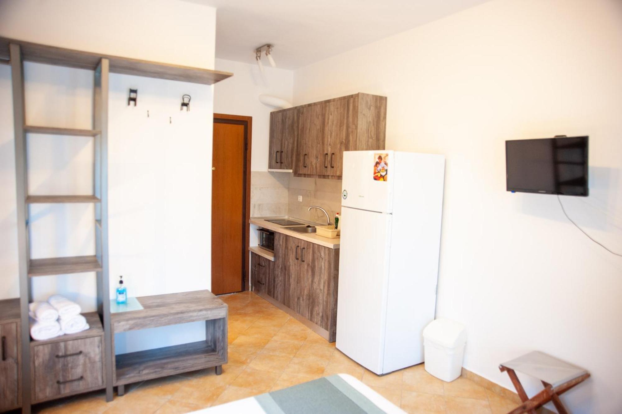 Deluxe Double Studio - Photo 9