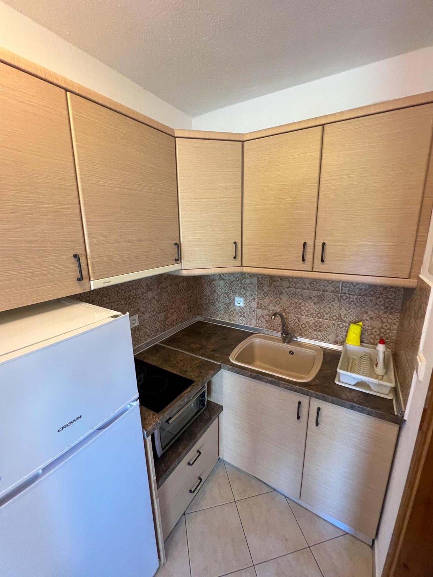Studio (3 Adults) - Photo 2