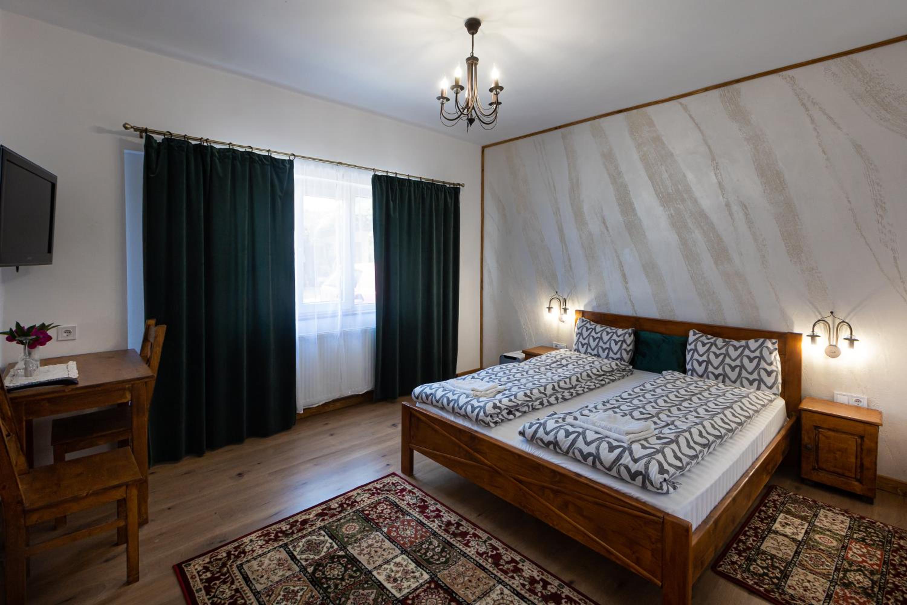 Deluxe Double Room with Bath photo 1