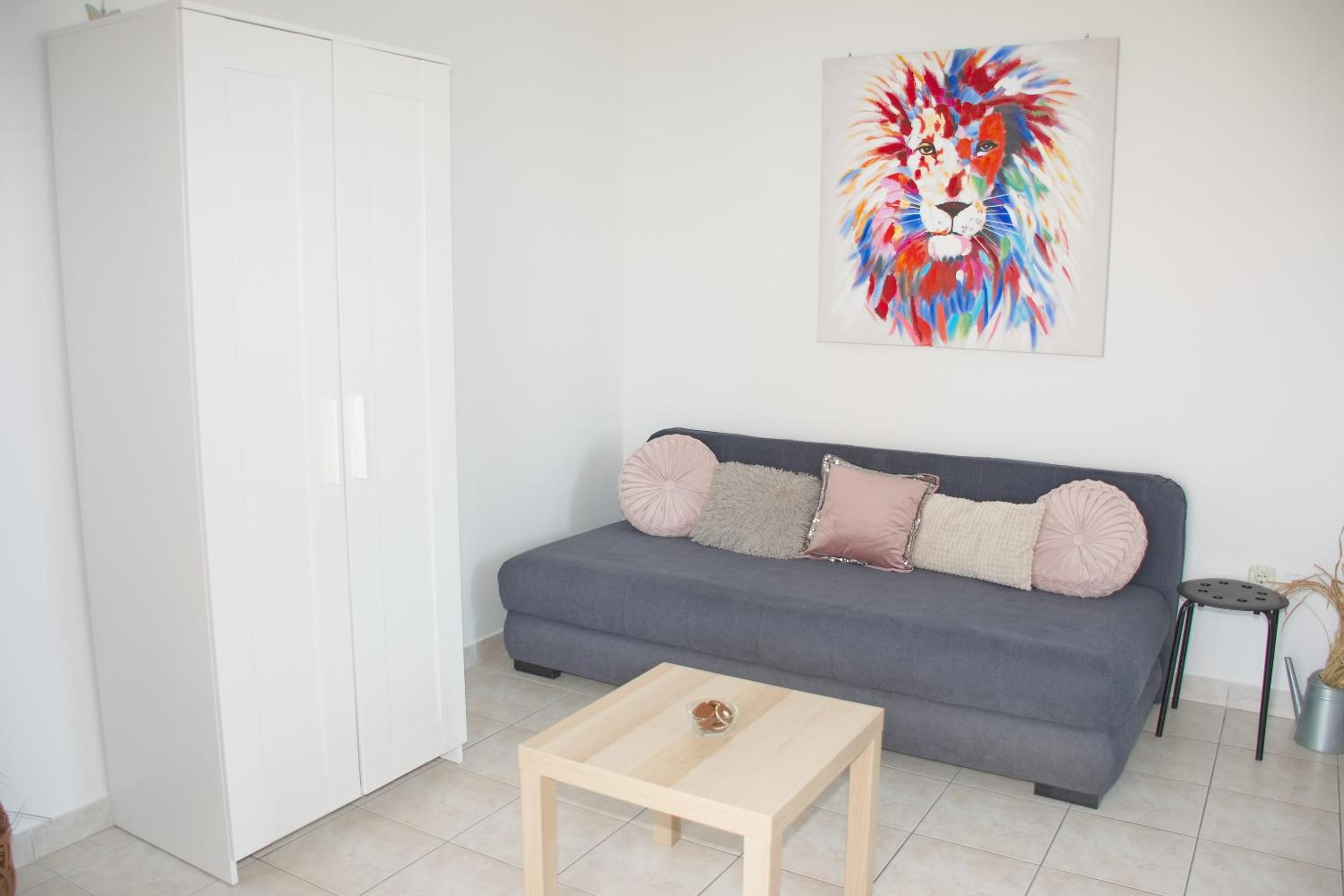 Apartment with Garden View - Photo 4