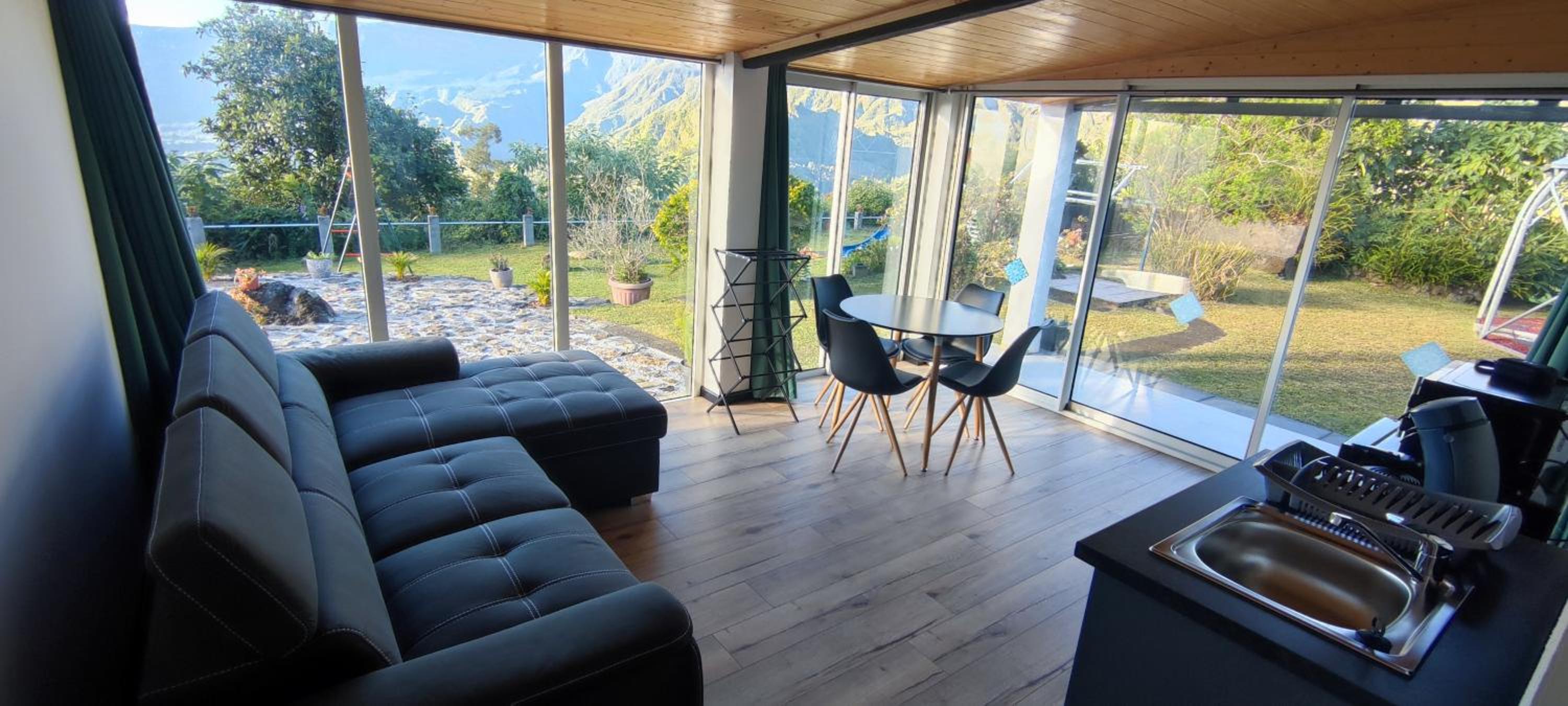 Family Room photo 1
