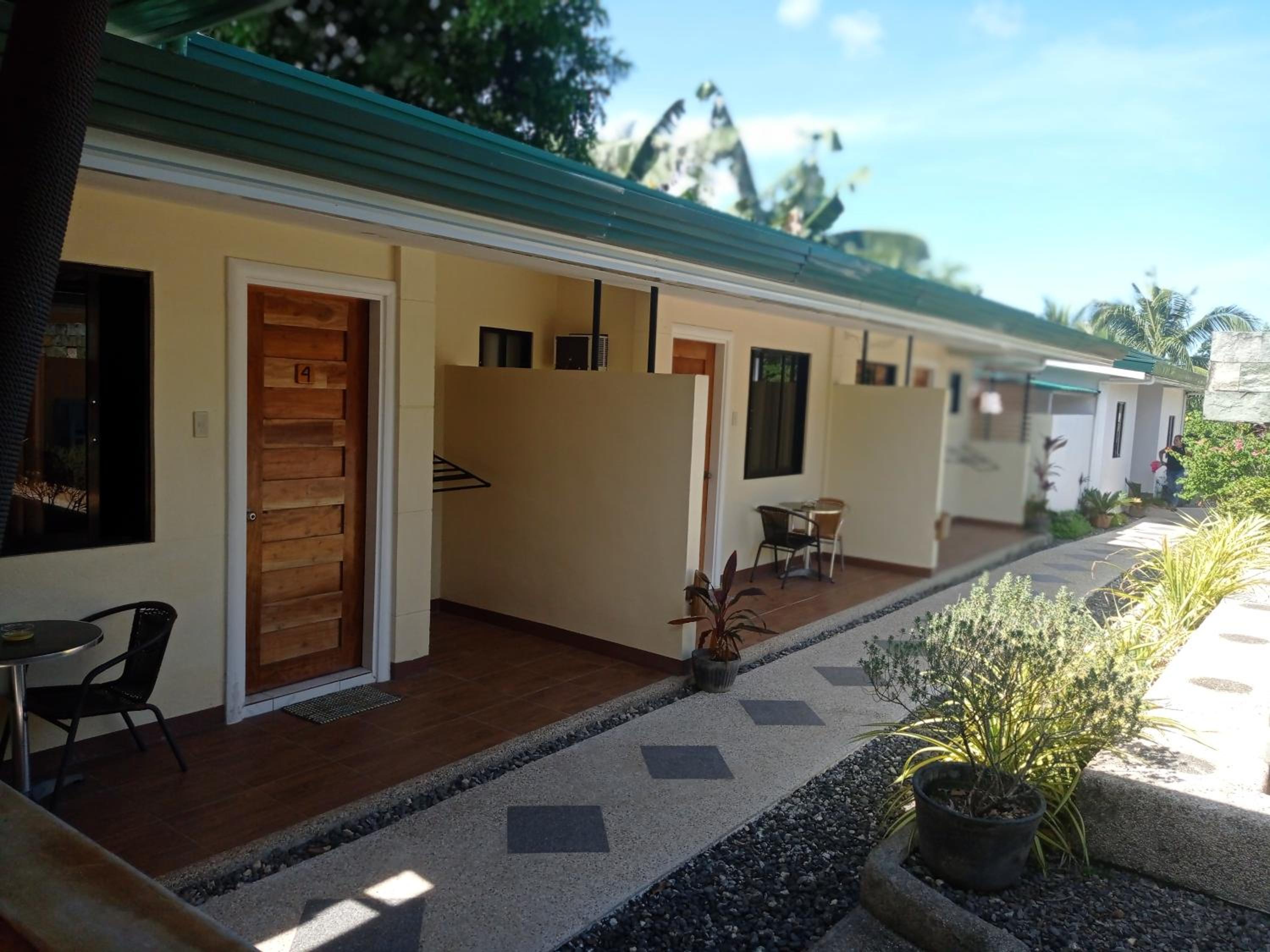 Budget Double Room - Photo 3