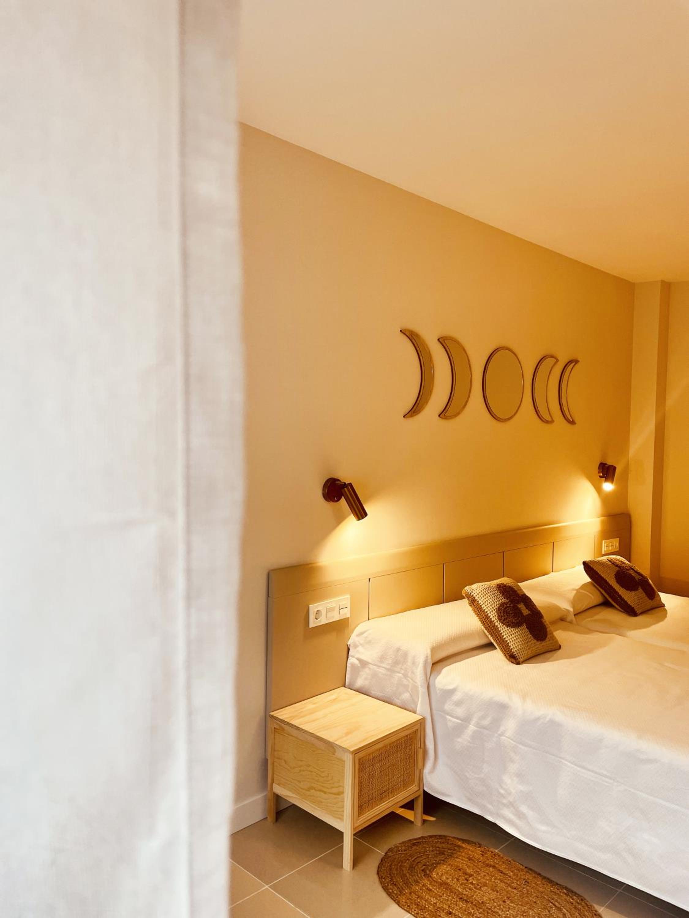 Deluxe Twin Room photo 3