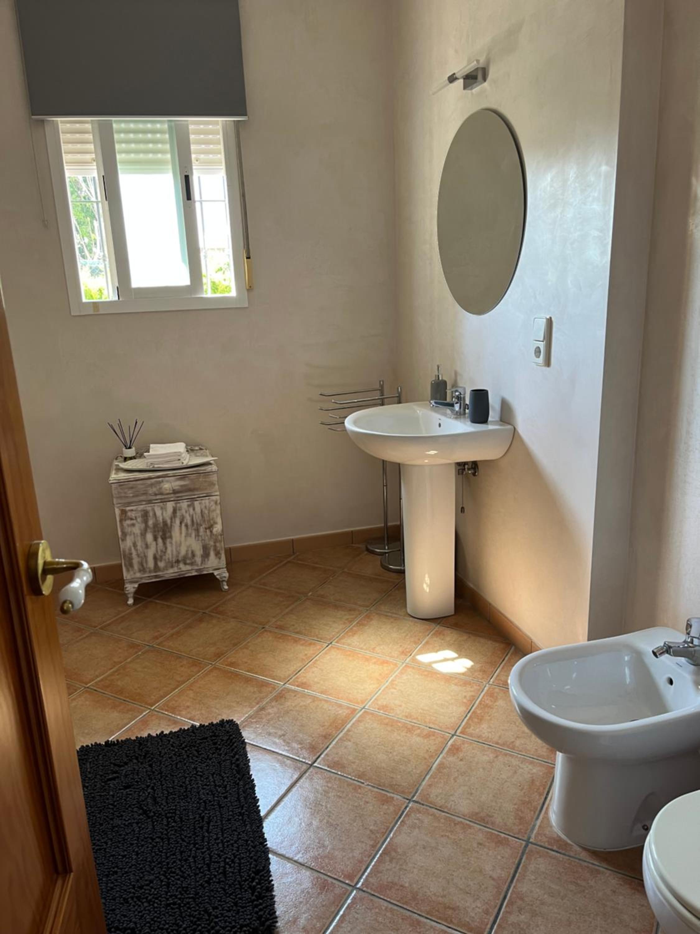 Double Room with Private Bathroom photo 2