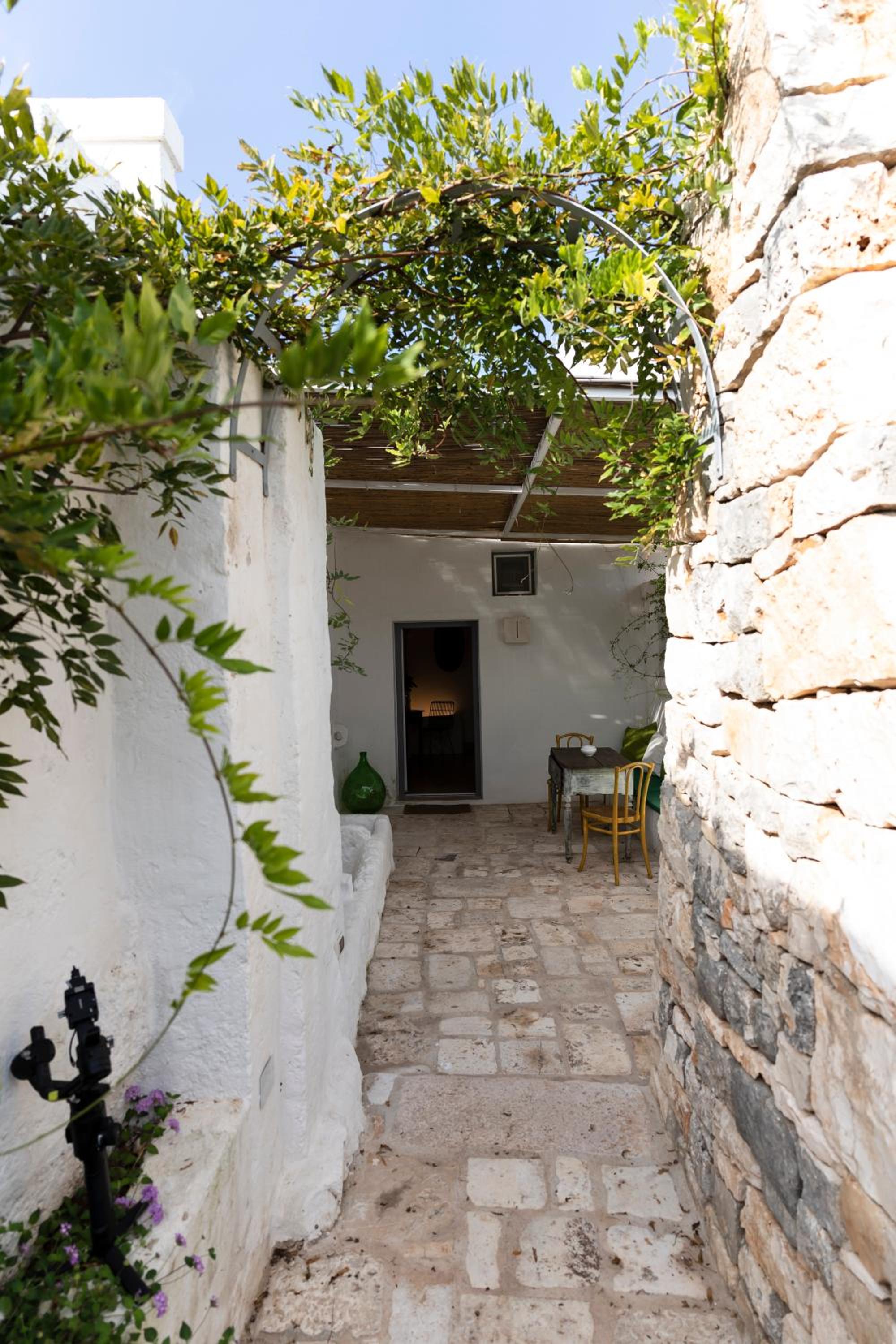 Suite with Garden View photo 3