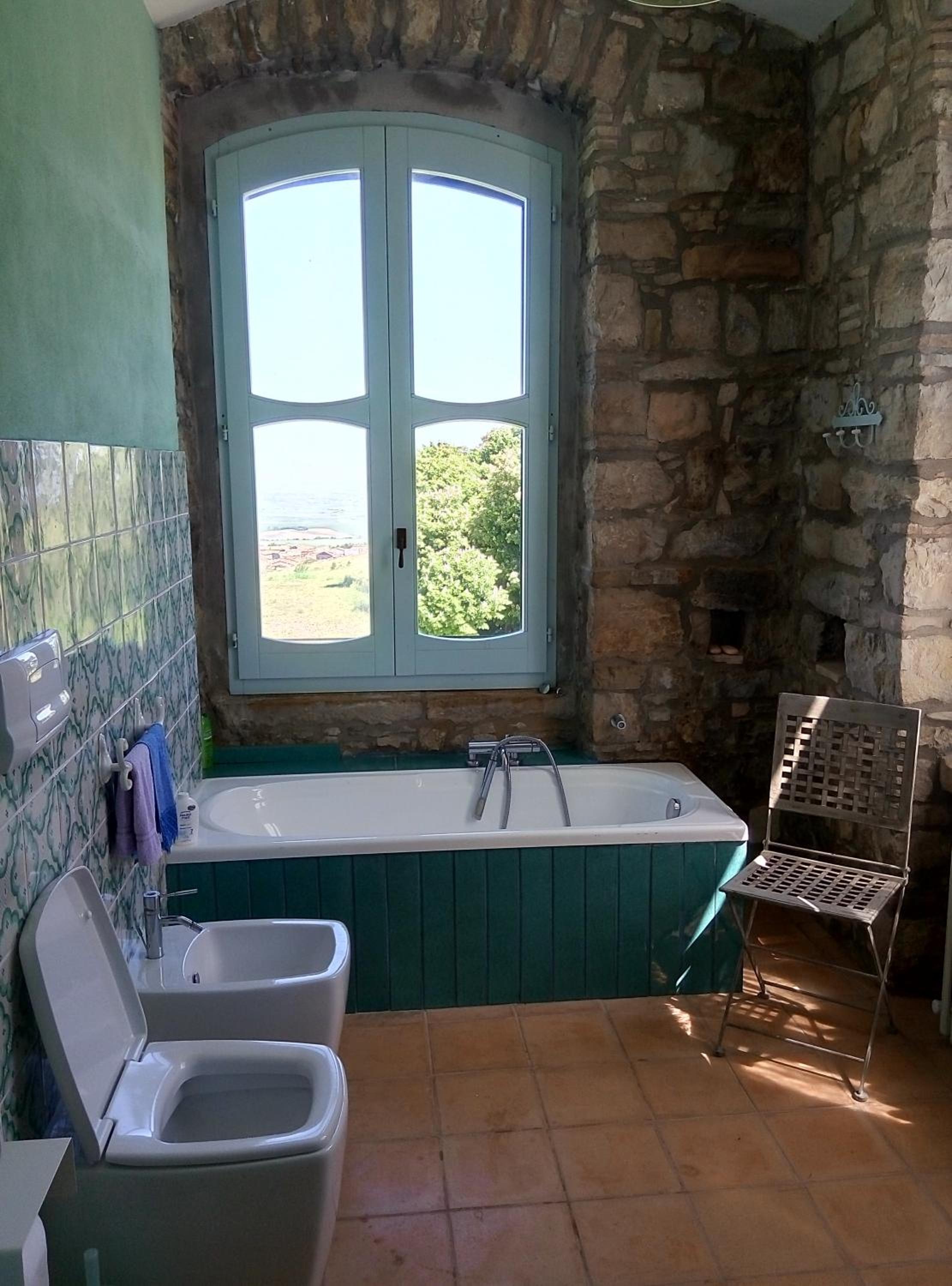 Deluxe Double Room With Balcony photo 3