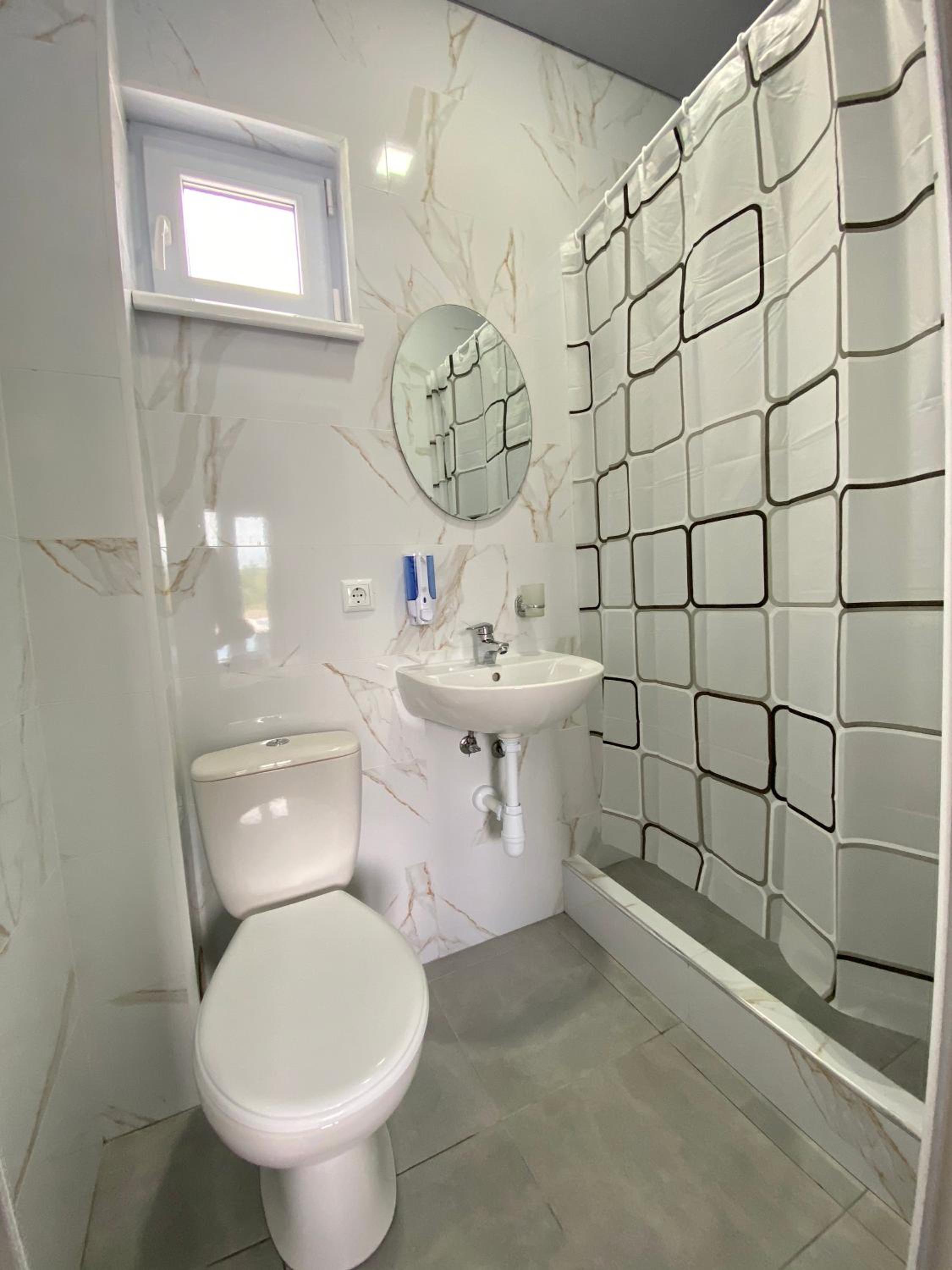 Deluxe Triple Room photo 3