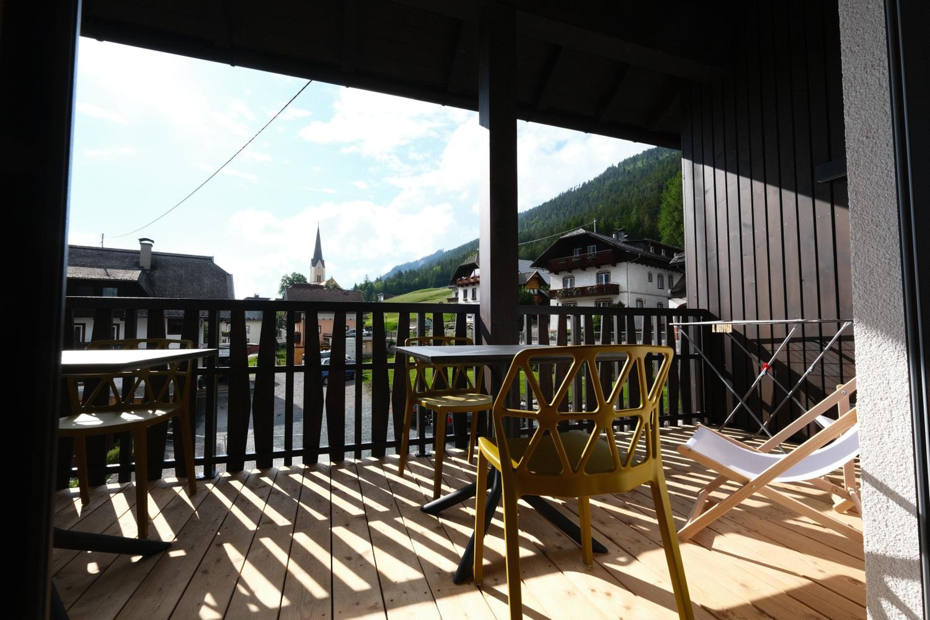 Apartment with Lake View photo 3