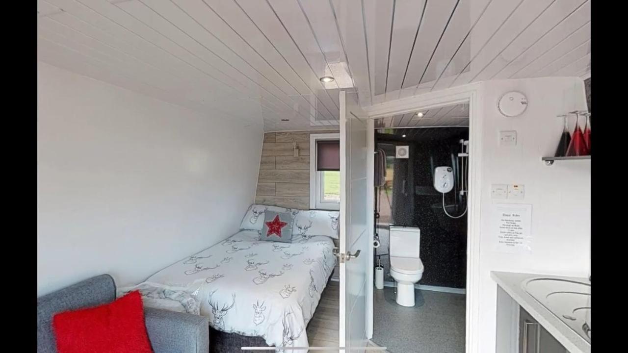 Quadruple Room with Shower photo 1