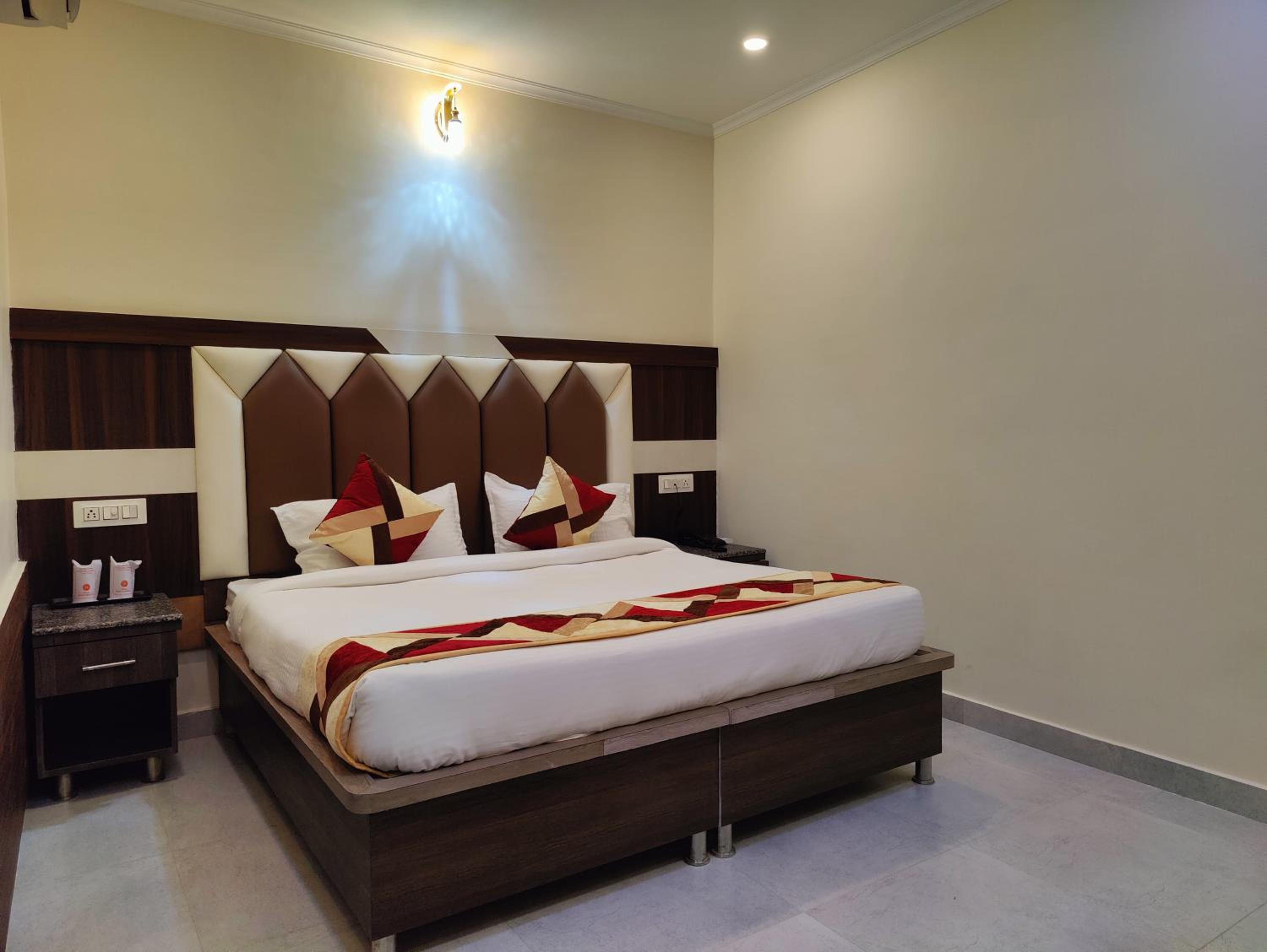 Deluxe Double Room photo 1