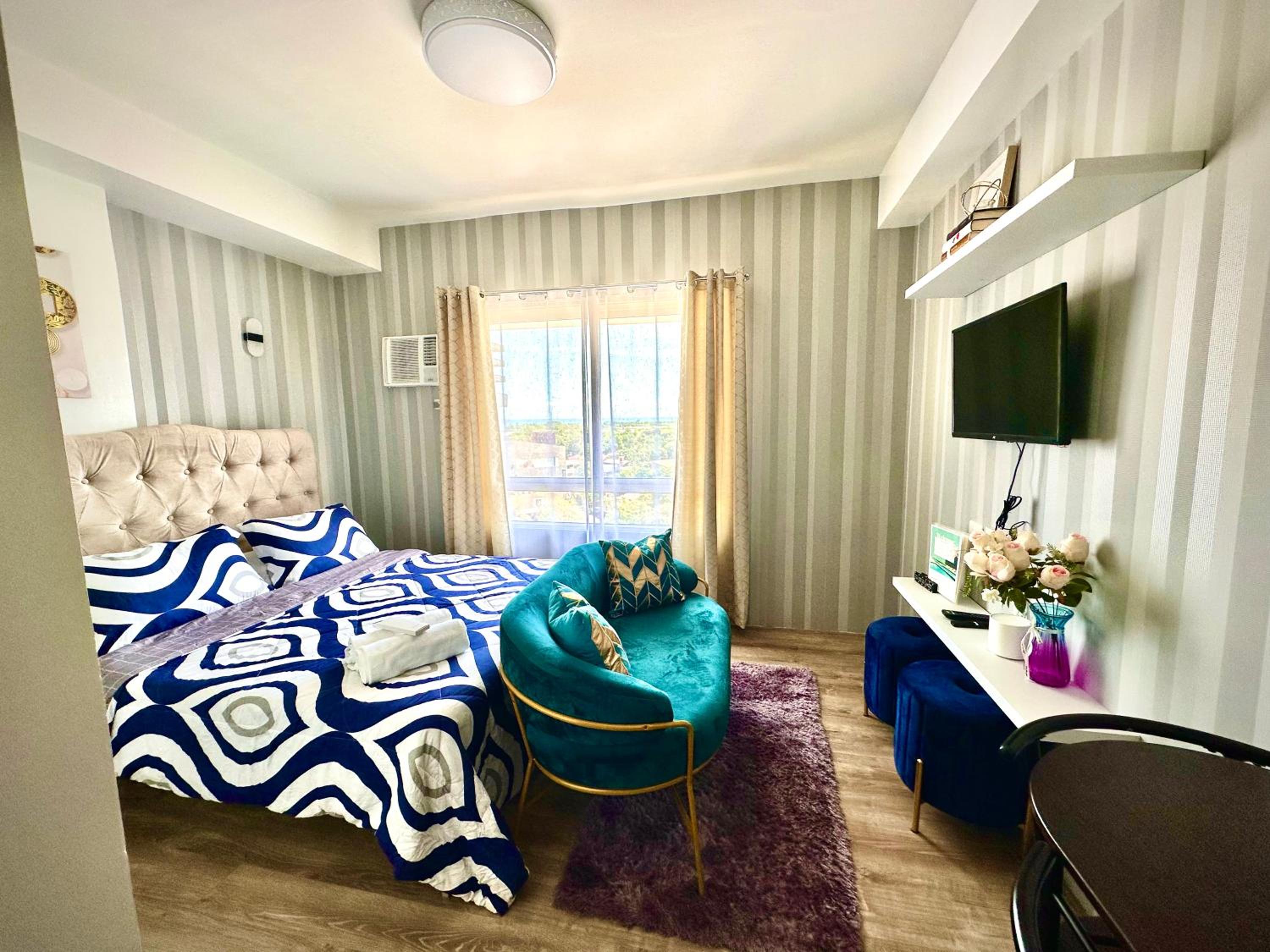 Studio Apartment photo 1