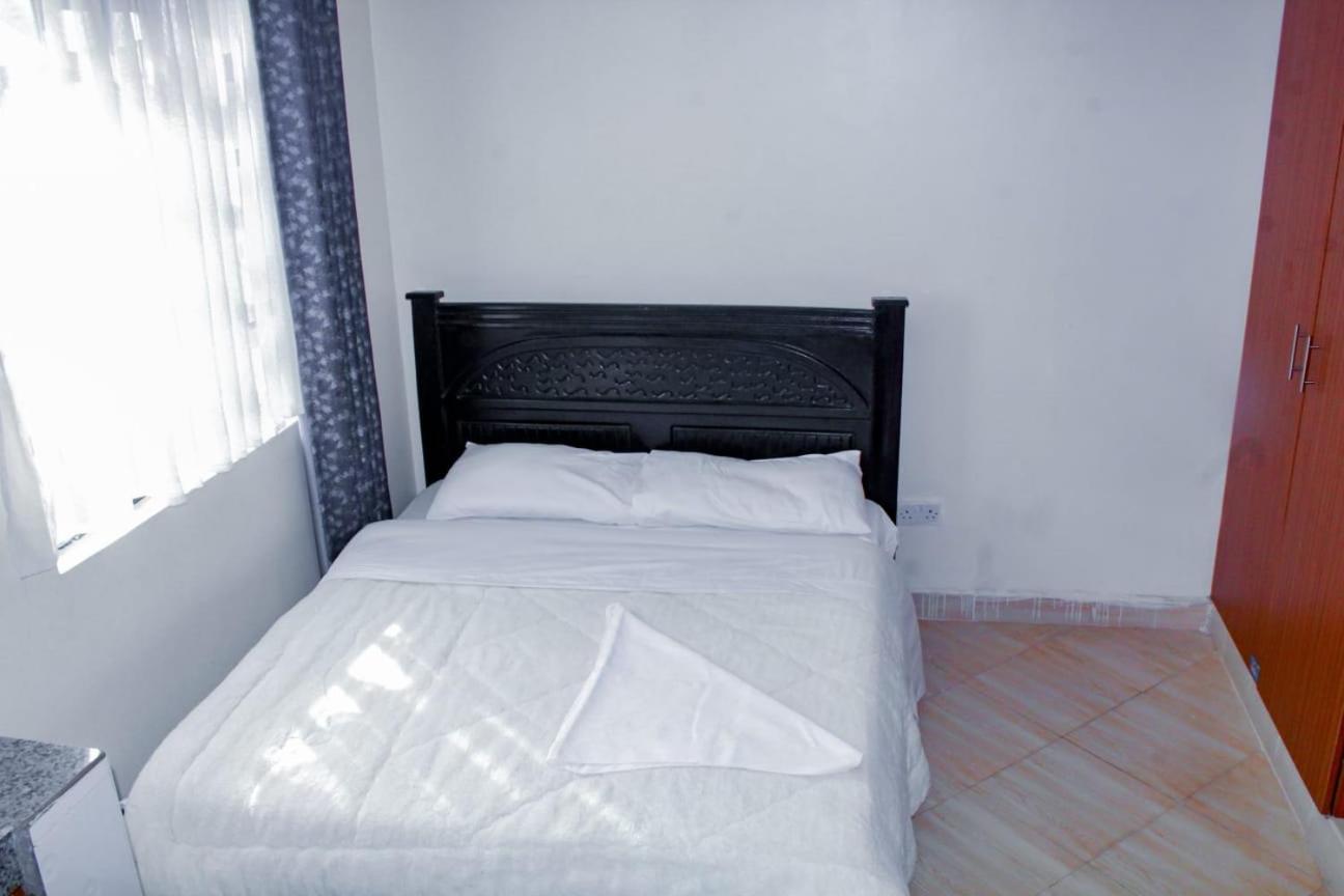 Deluxe Studio - Photo 6