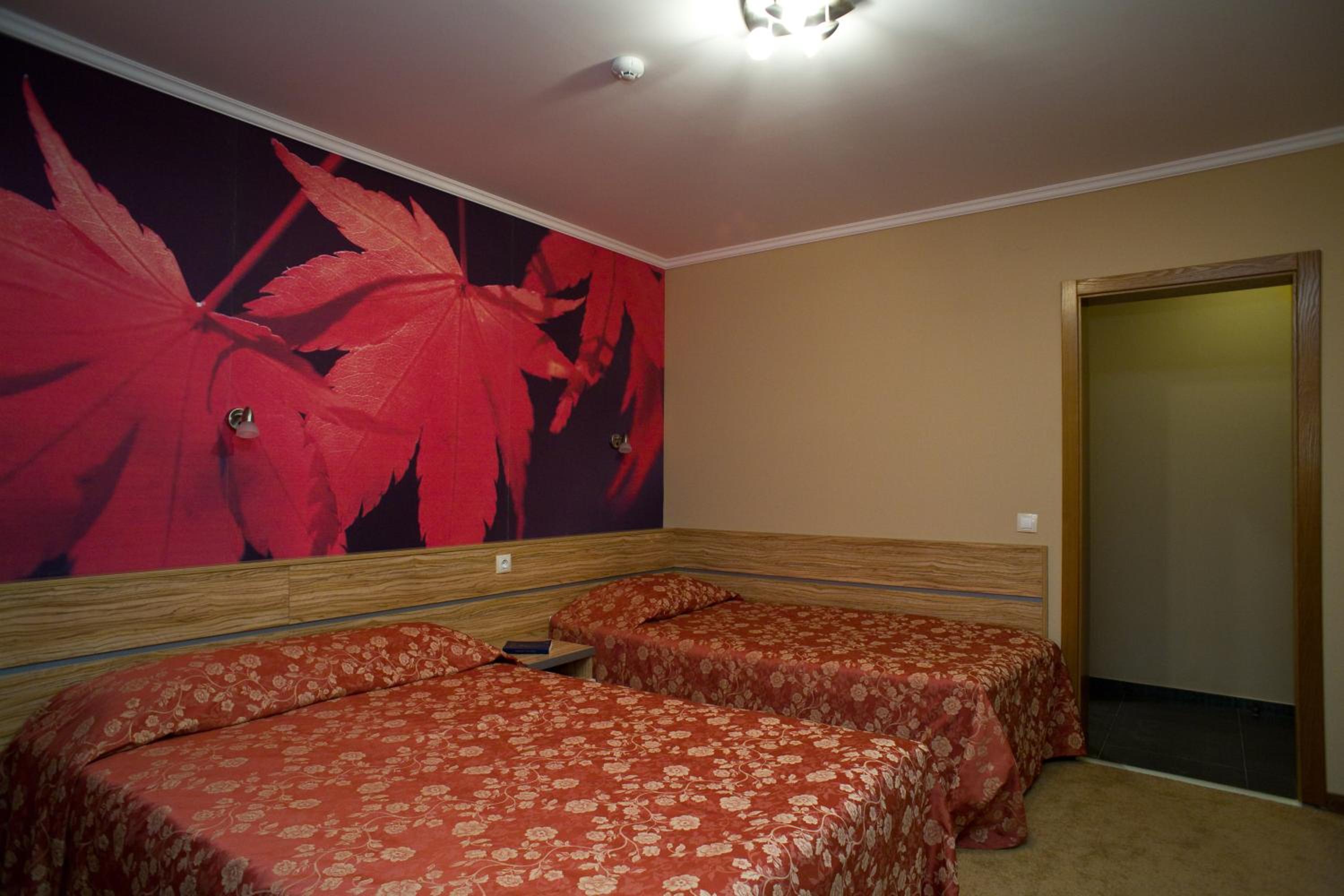 Twin Room - Photo 1