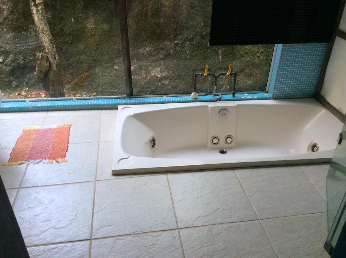 Queen Room with Spa Bath photo 3