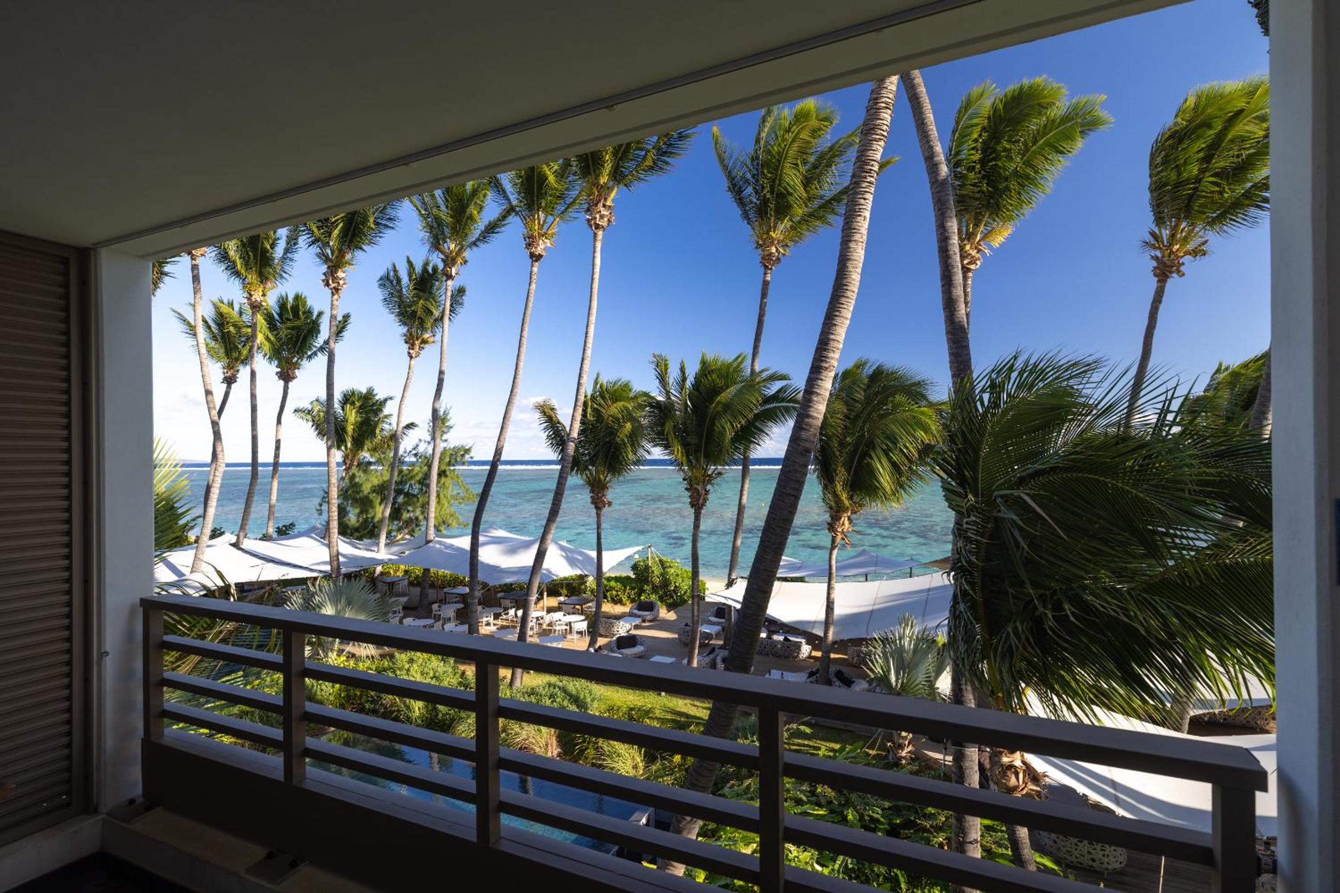 Junior Suite with Sea View - Photo 2