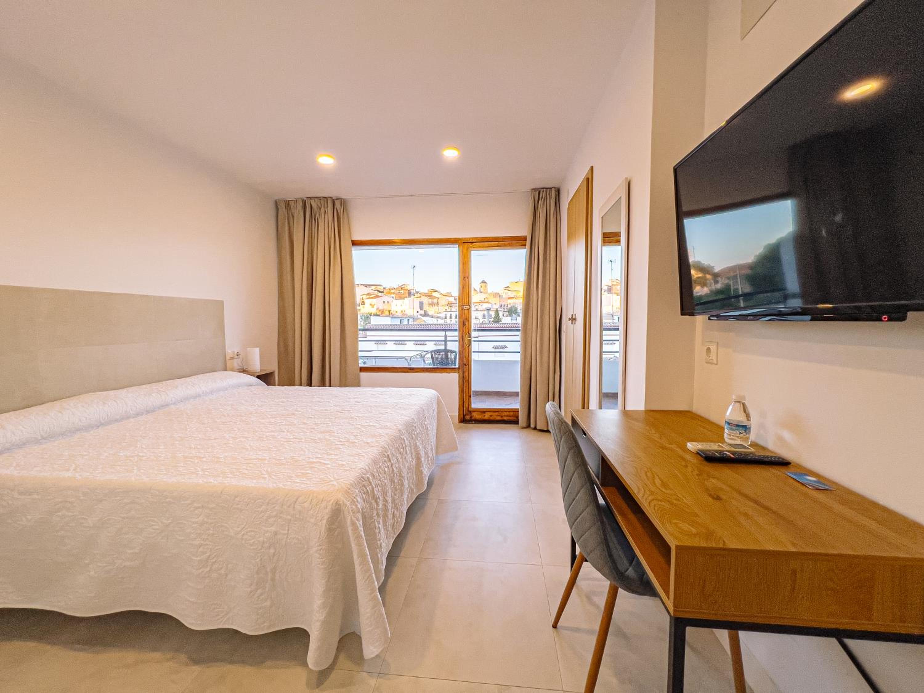 Superior Double or Twin Room with Terrace - Photo 1