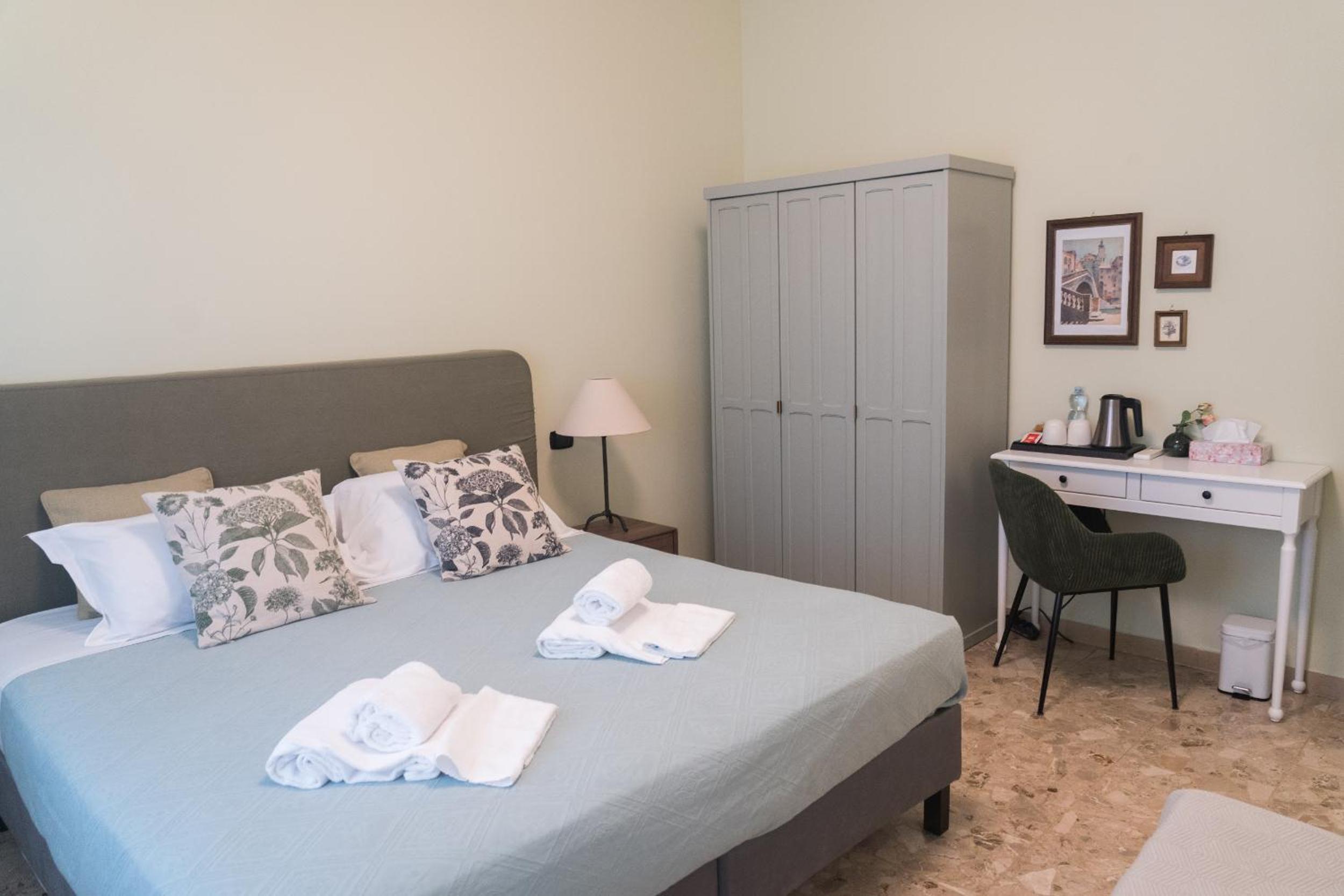 Triple Room with Private Bathroom