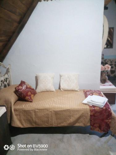 Standard Triple Room - Photo 6