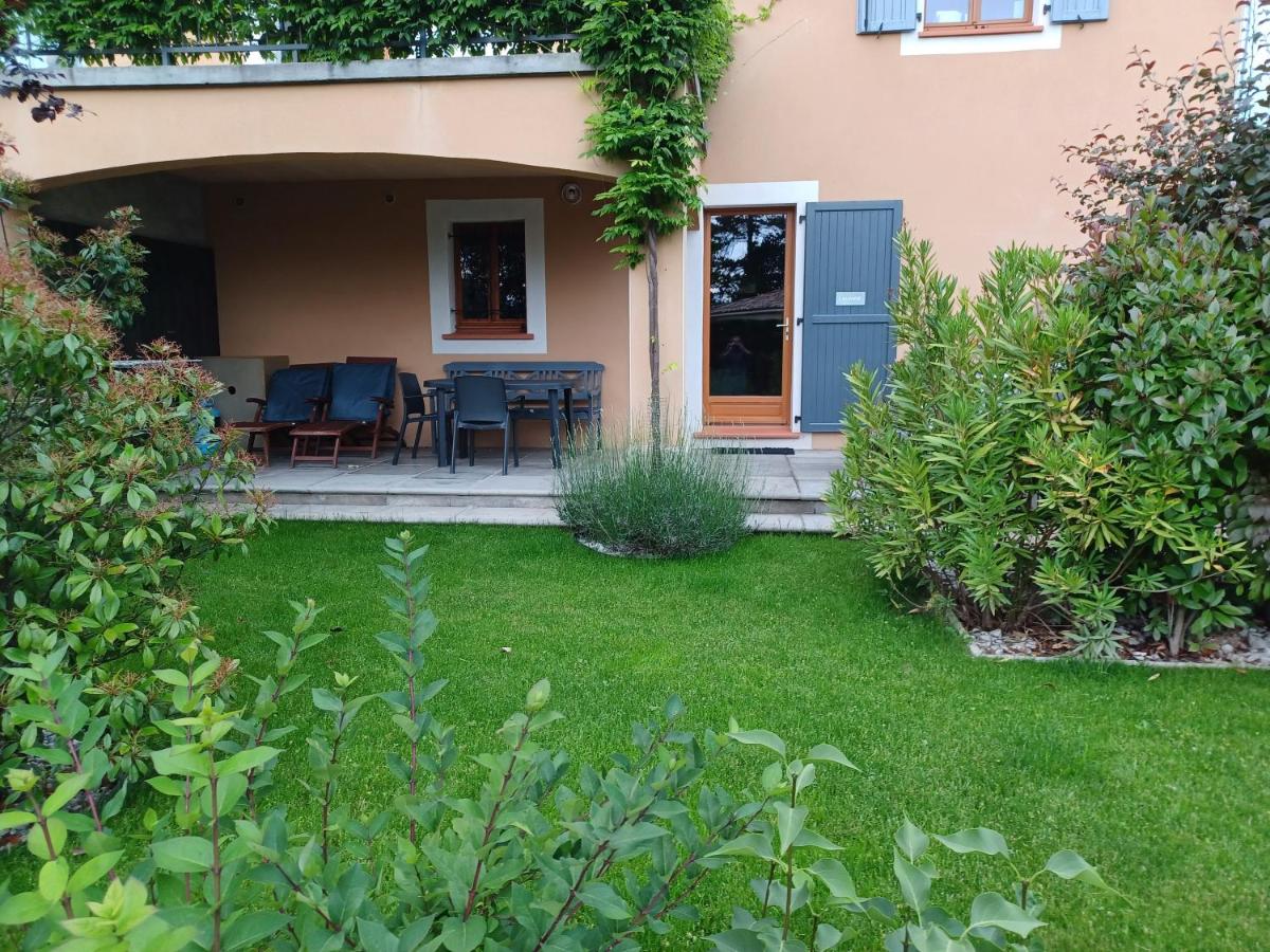 Apartment with Terrace - Photo 6