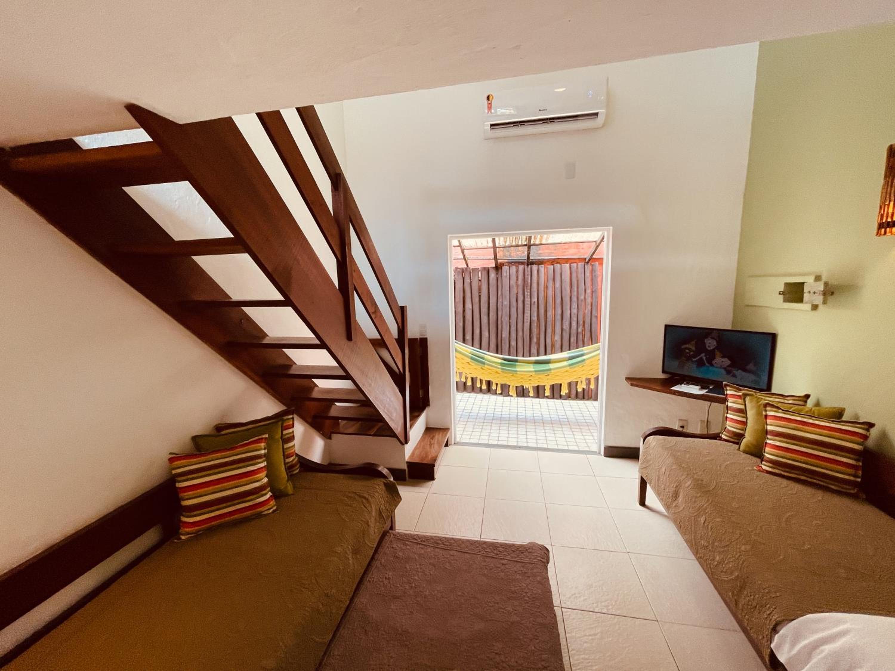 Family Duplex Room - Photo 11