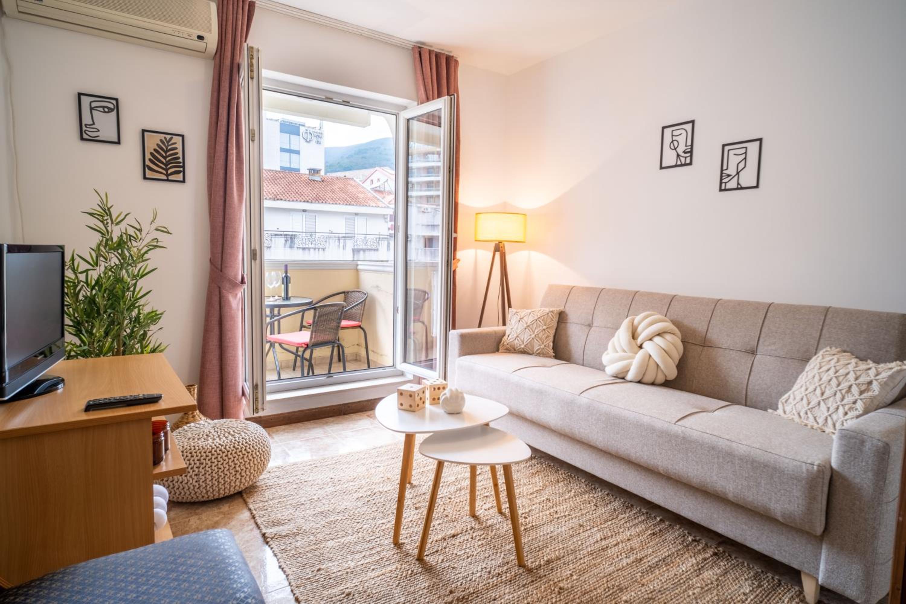 Standard Apartment