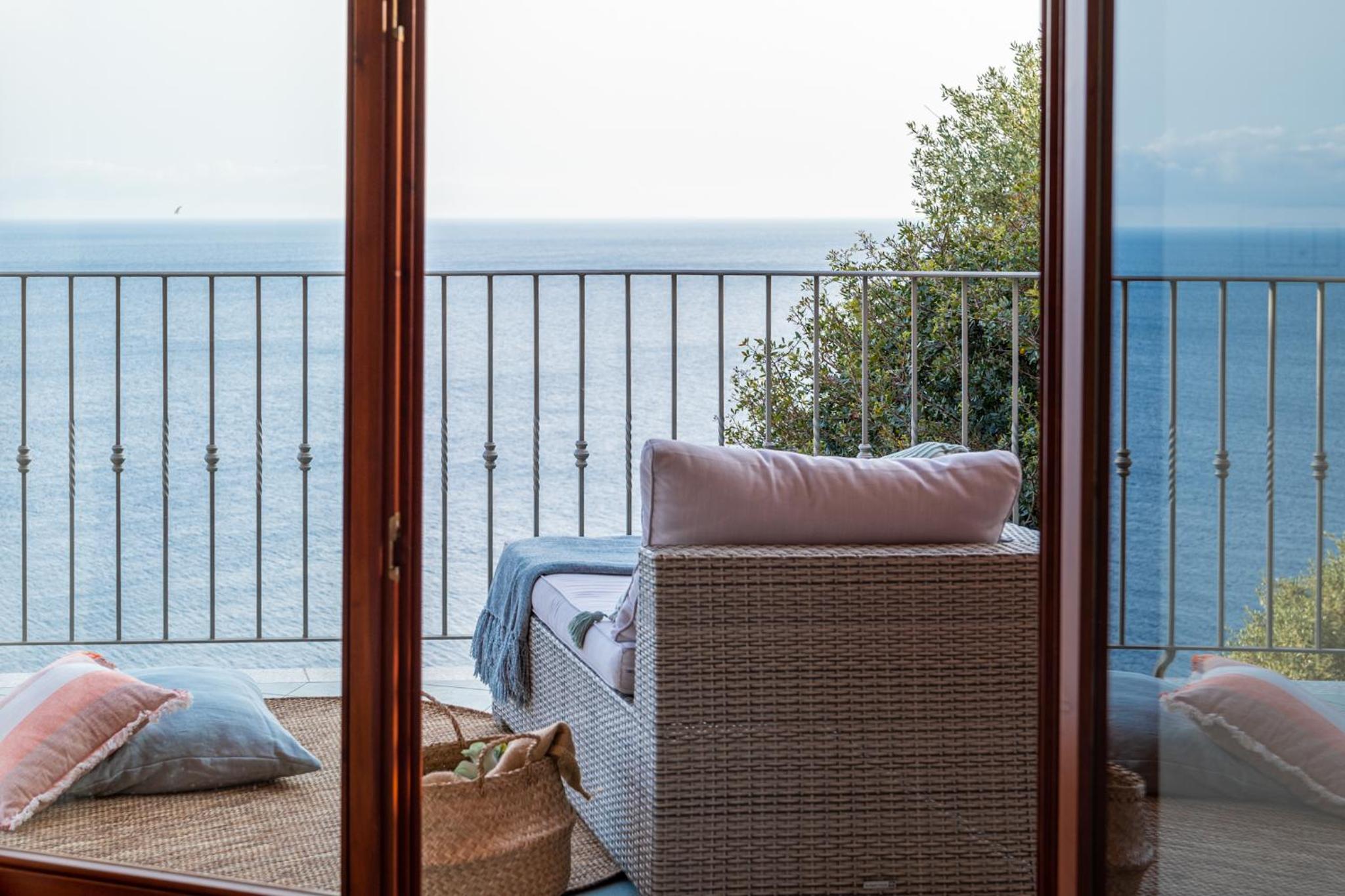 Villa photo 3