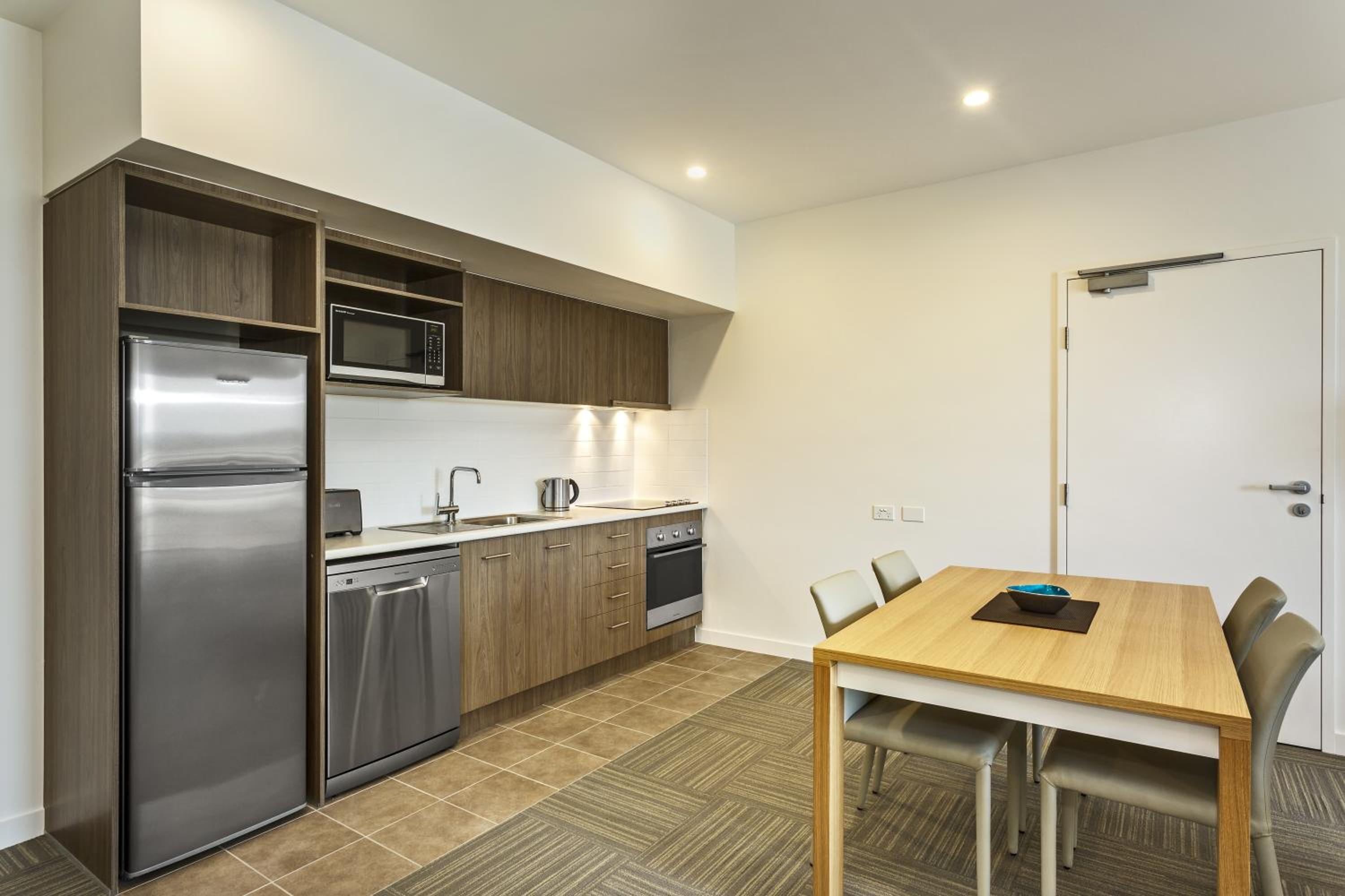 Three-Bedroom Apartment photo 2